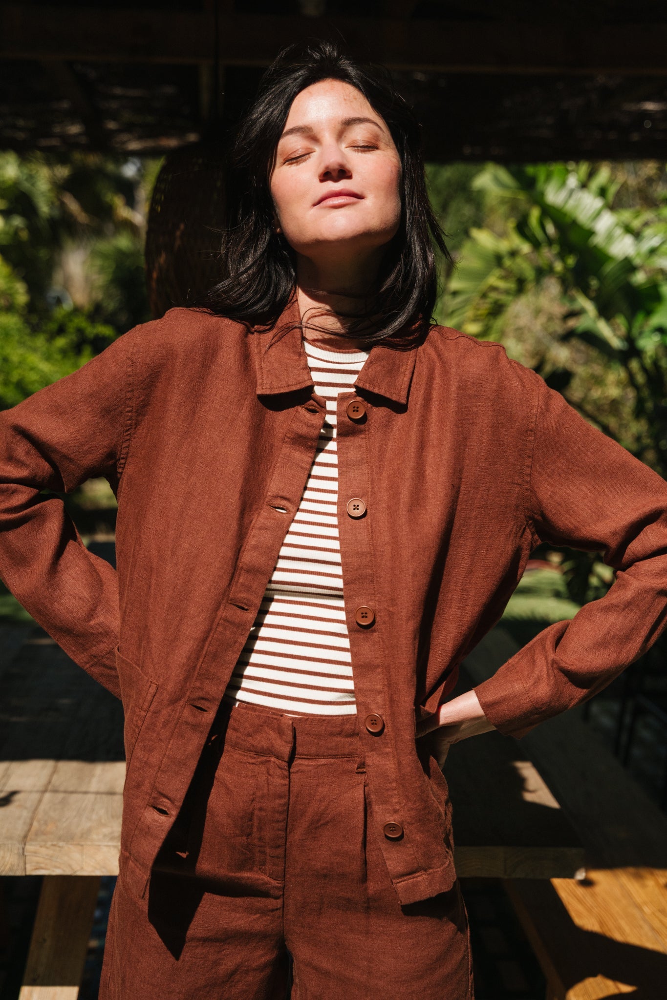 Veste en lin bio | Marron "regular linen overshirt tiramisu"