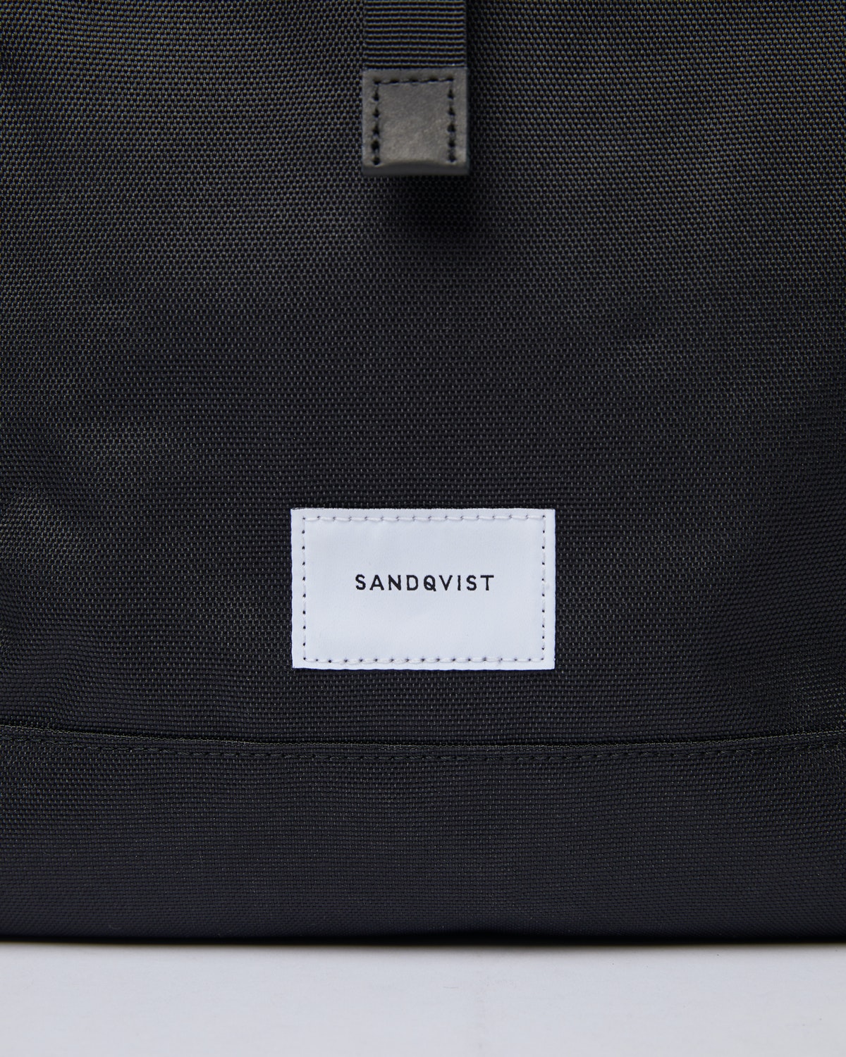 Sac à dos en matières recyclées | noir "bernt black with black leather"