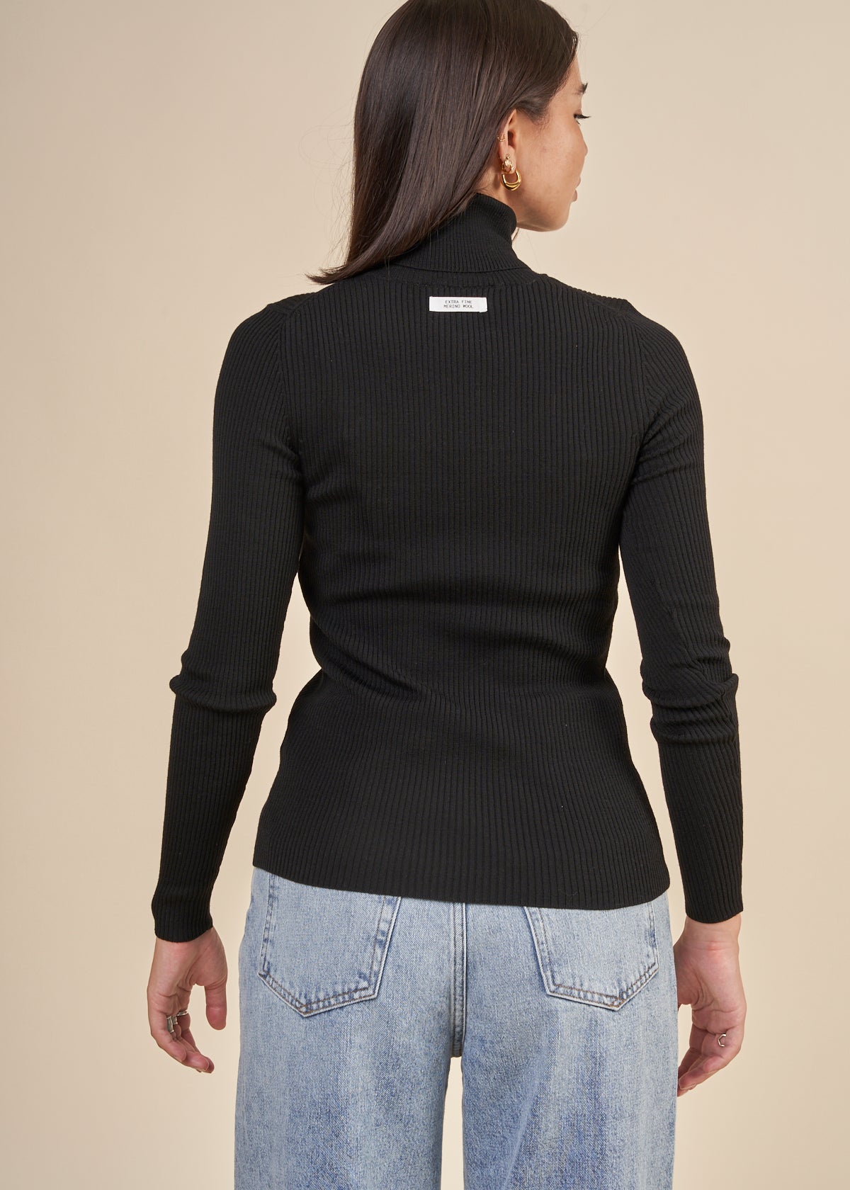 Pull col roulé en laine bio | Noir "calisaas black"