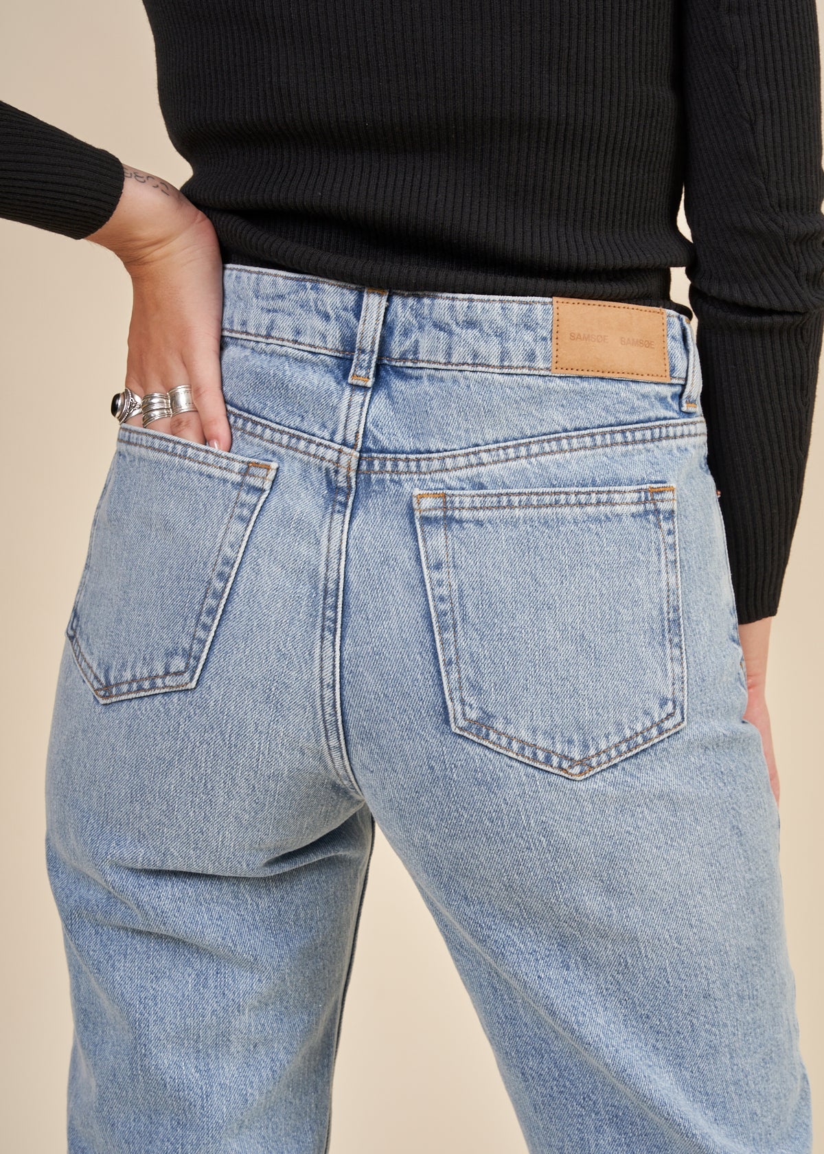 Jean droit bleu délavé en coton bio et recyclé - marianne jeans light heritage