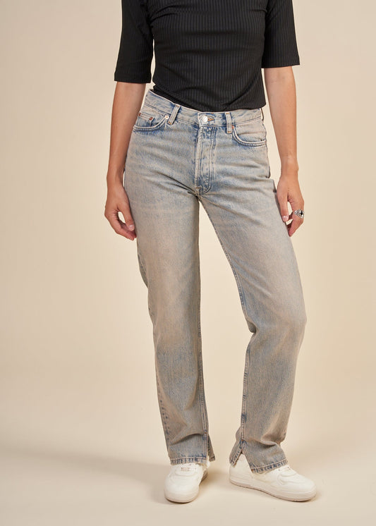 Jean droit en coton bio et recyclé | Bleu délavé "susan jeans split seam desert dust"