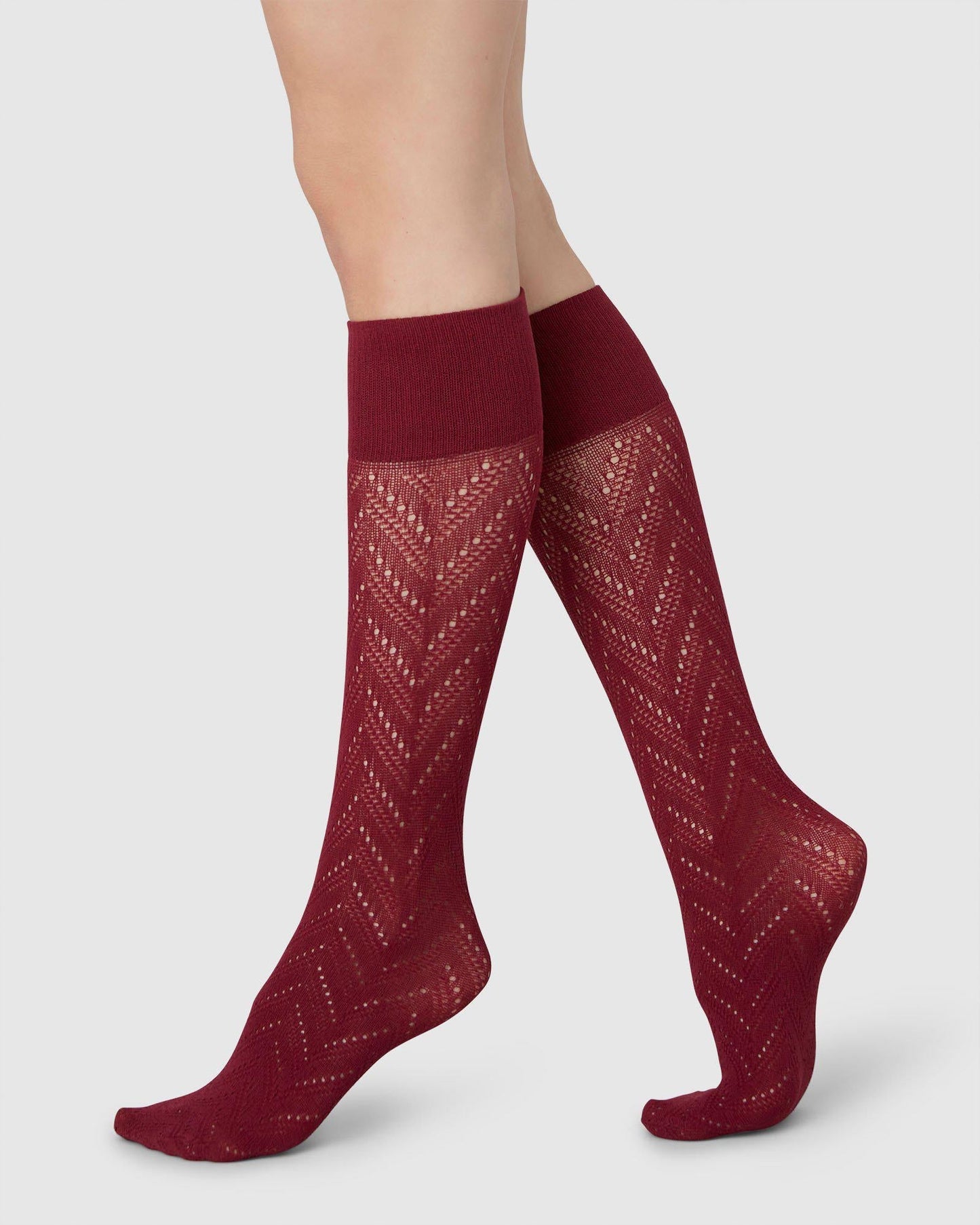 Chaussettes hautes en matières recyclées | rouge "ina pointelle knee-highs - red mahogany"
