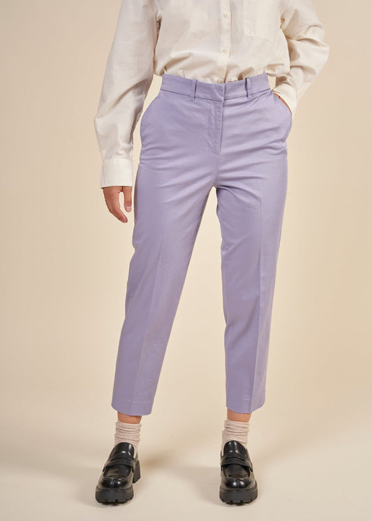 Pantalon à pinces en coton bio | Violet "warmaar light purple stone"