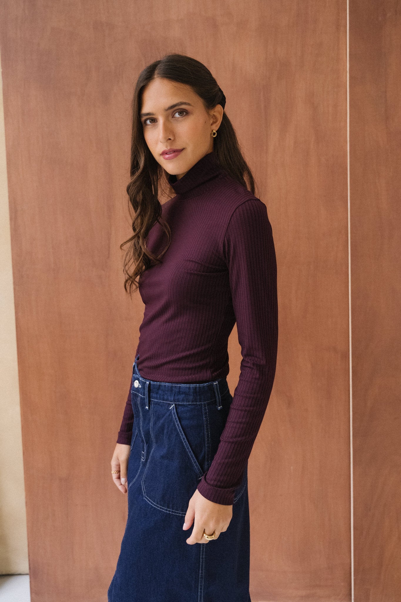 T-shirt manches longues col roulé en tencel | aubergine "mio - cherry lacquer"