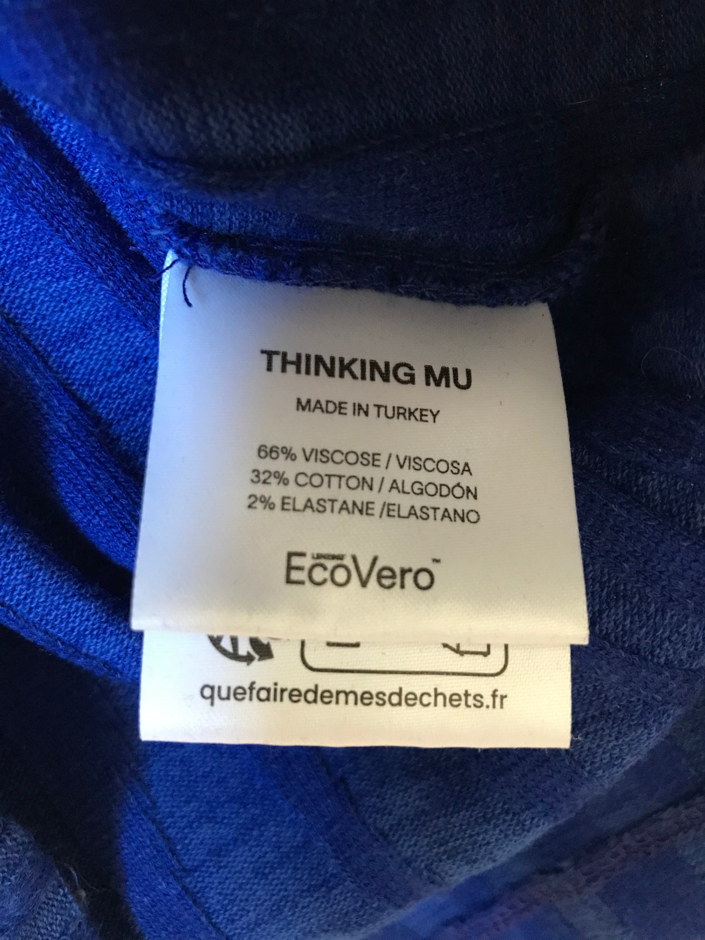 Tee-shirt bleu Thinking Mu