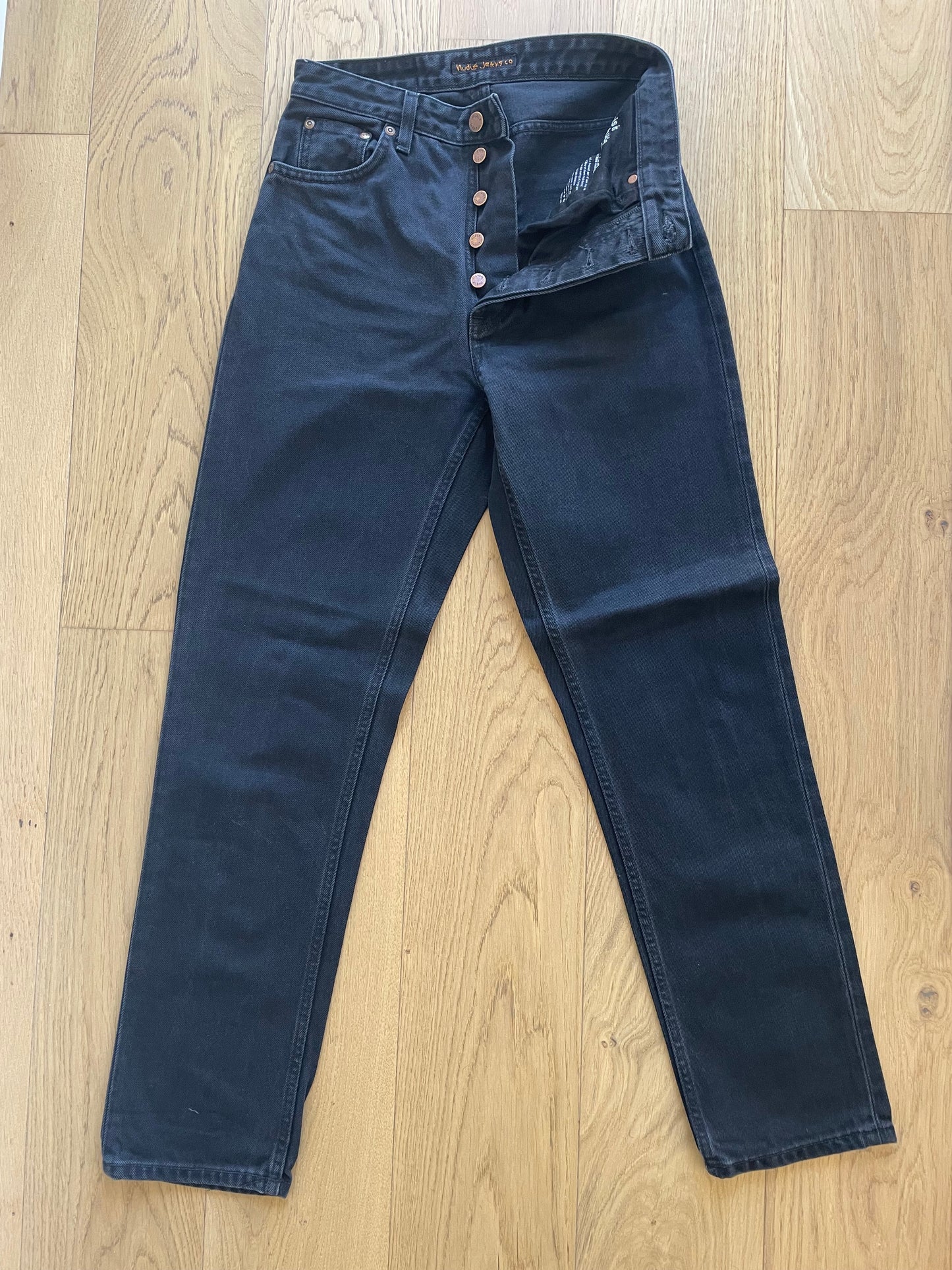 Jean mom en coton bio | noir 'breezy britt aged black'
