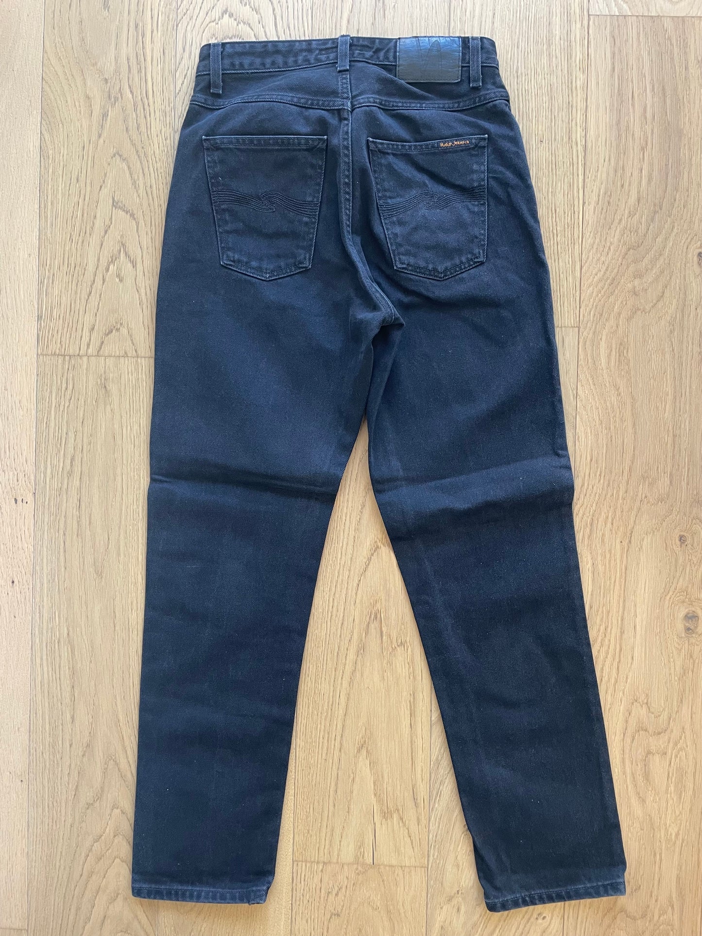 Jean mom en coton bio | noir 'breezy britt aged black'