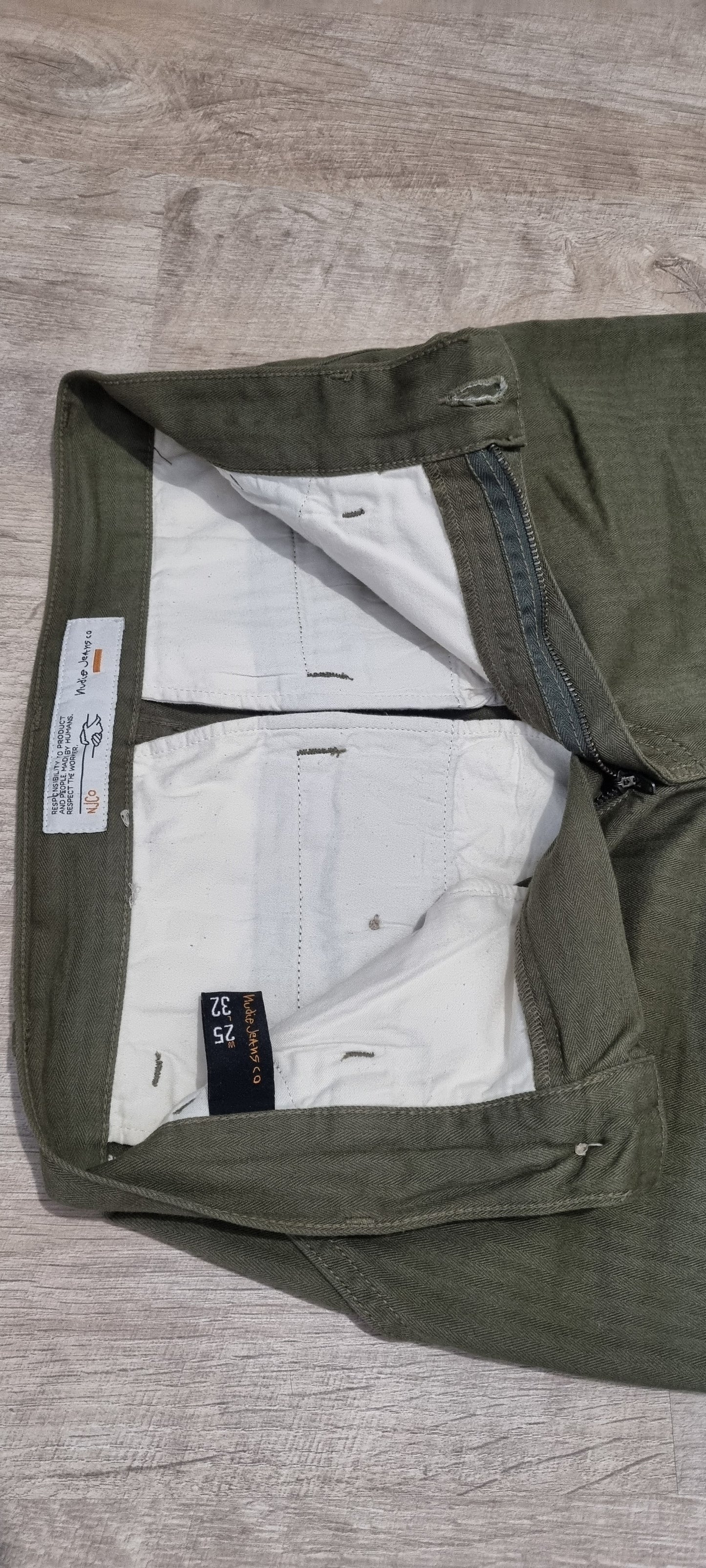 Pantalon Nudie Jeans, style Workwear