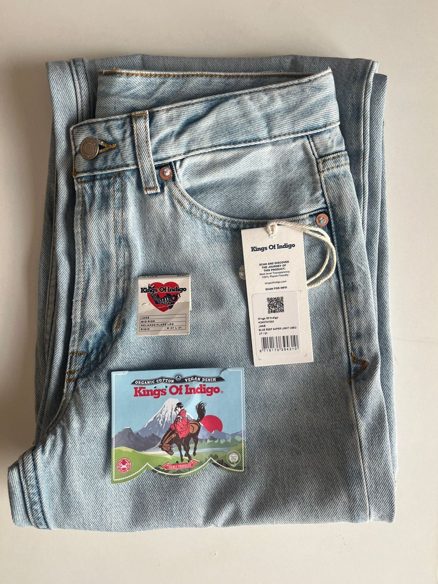 Jean évasé en coton bio | bleu délavé 'jane blue reef super light used'
