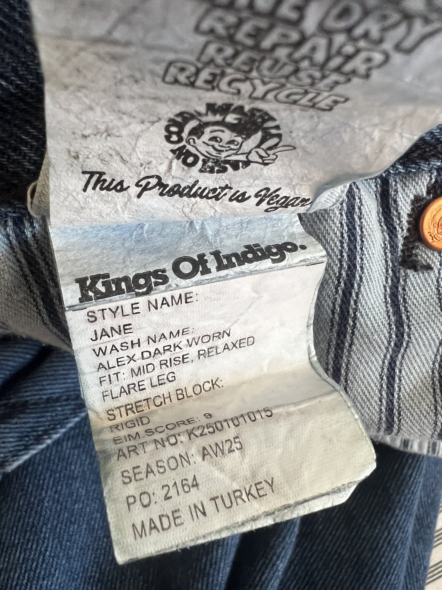 Jean Kings of Indigo Flare Leg