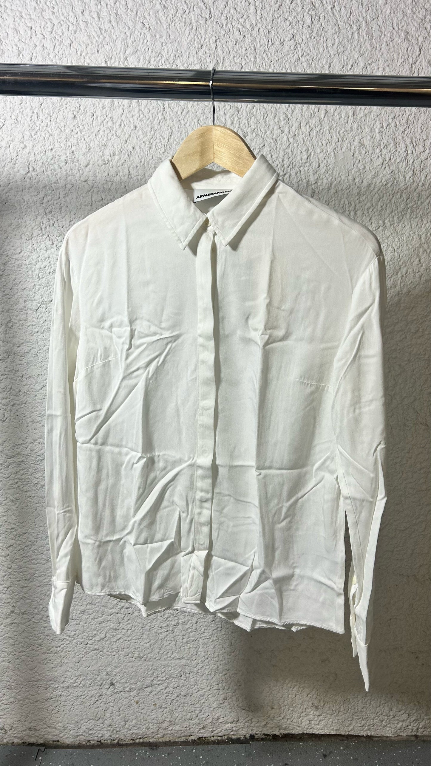 Chemise en ecovero | blanc 'larisaana longsleeve - off white'