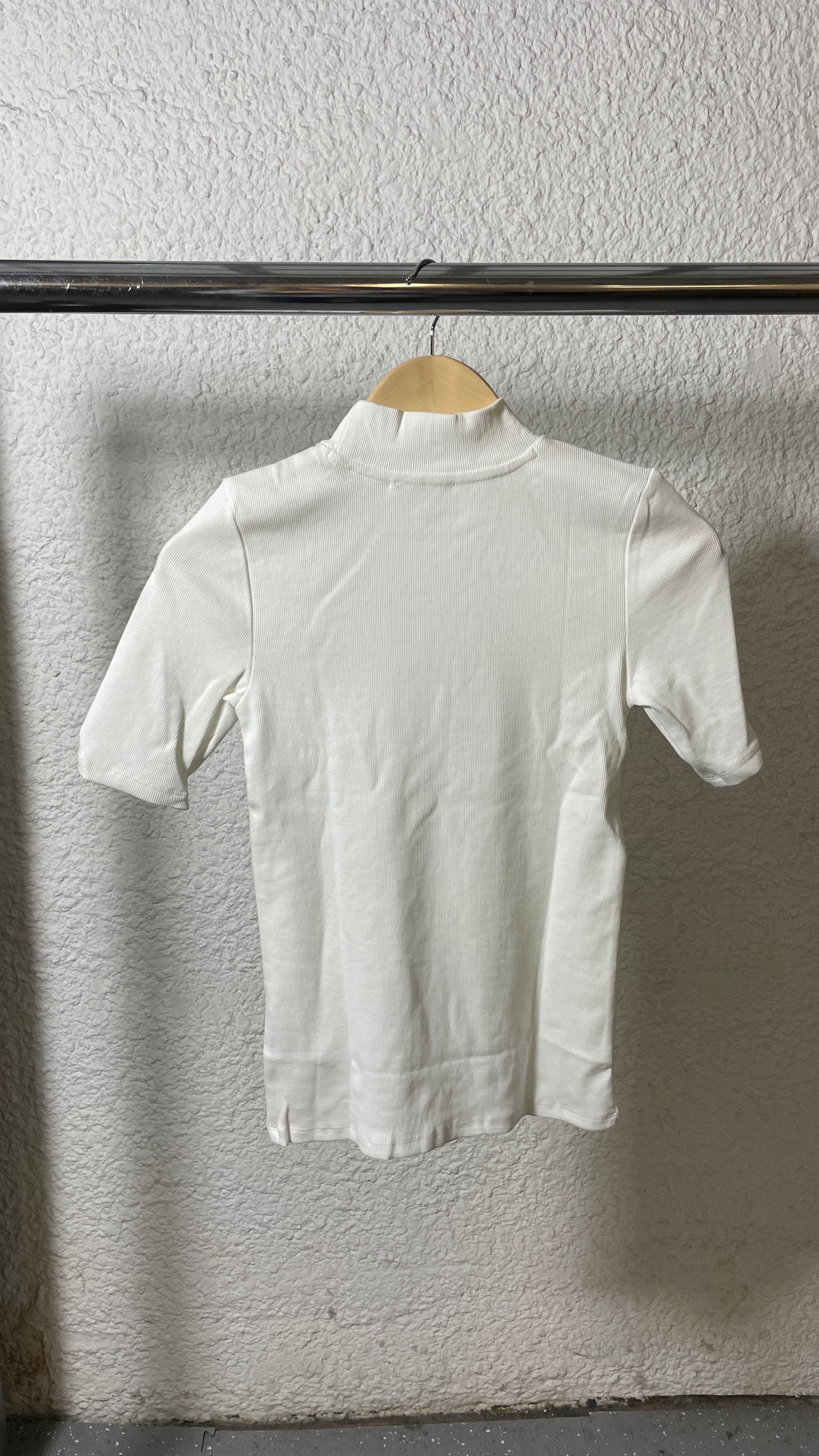 T-shirt côtelé en coton bio | blanc 'rib high neck short sleeved star white'