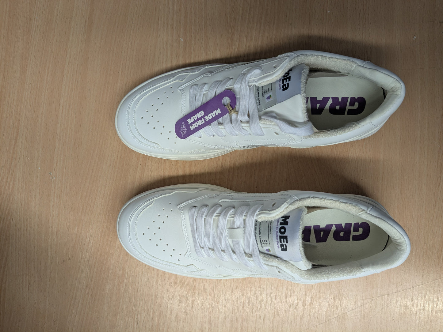 Baskets vegan en matière végétale | blanc 'gen 1 grape full white'