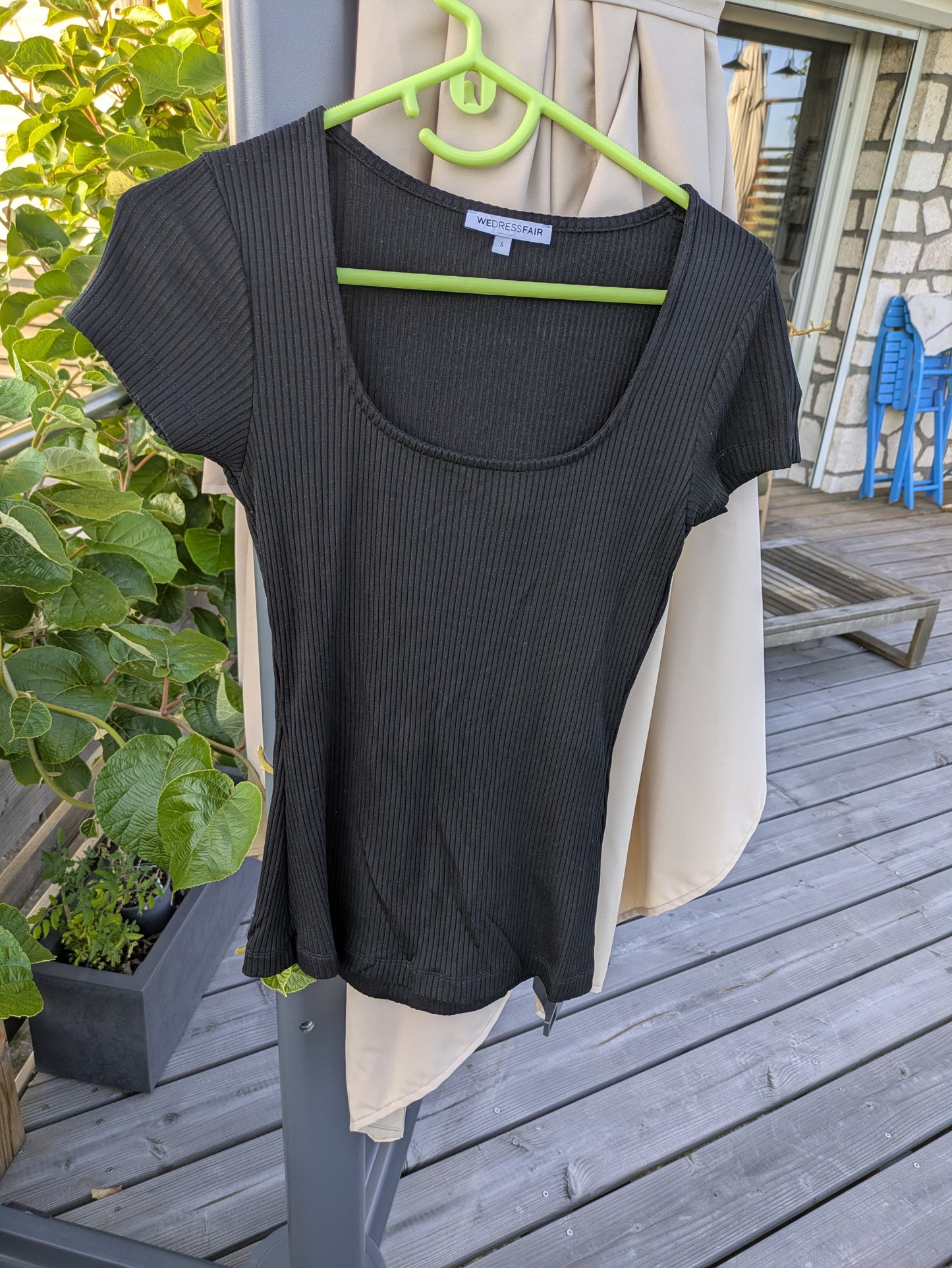 Tee-shirt col carré en Tencel côtelé 'Nita' | noir | Noir