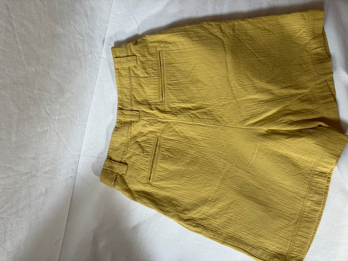 Short moutarde