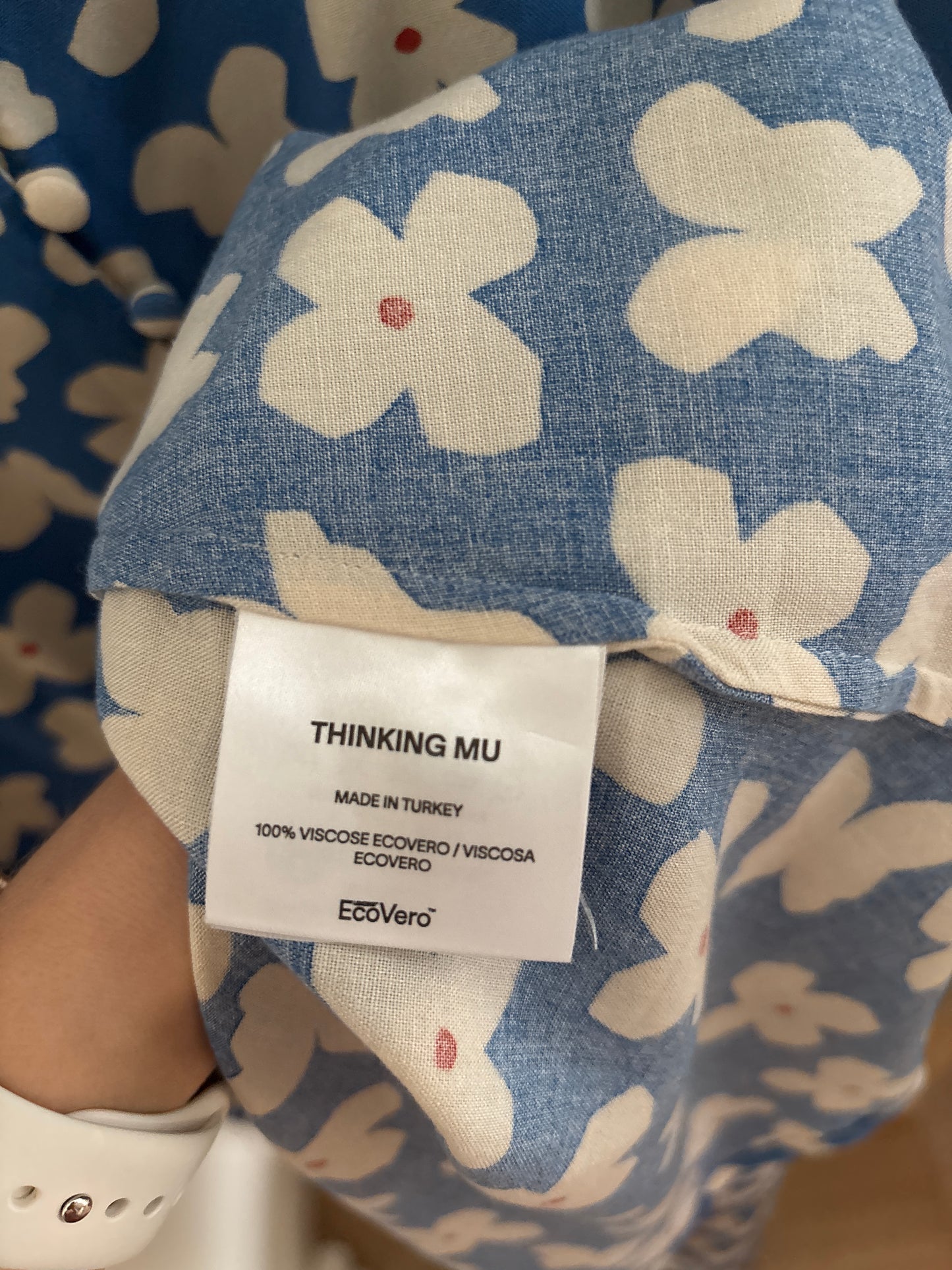 Robe midi à motifs en ecovero | bleu 'small butterfly camelia dress'