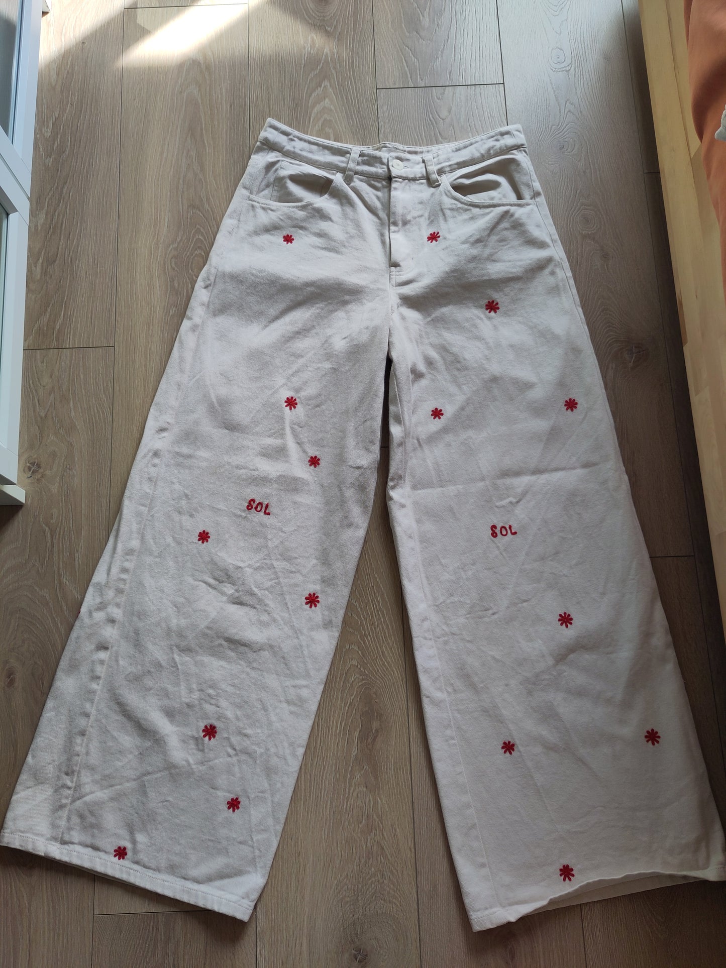 Jean ample en coton bio | écru 'sol chain hedda pants'