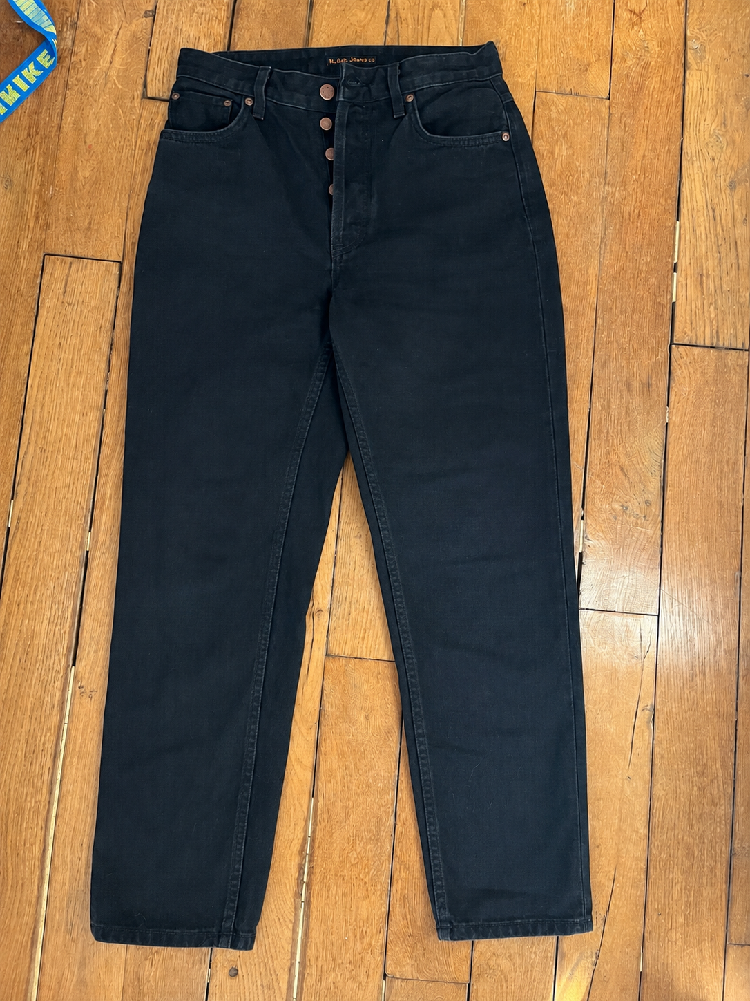 Jean mom en coton bio | noir 'breezy britt aged black'