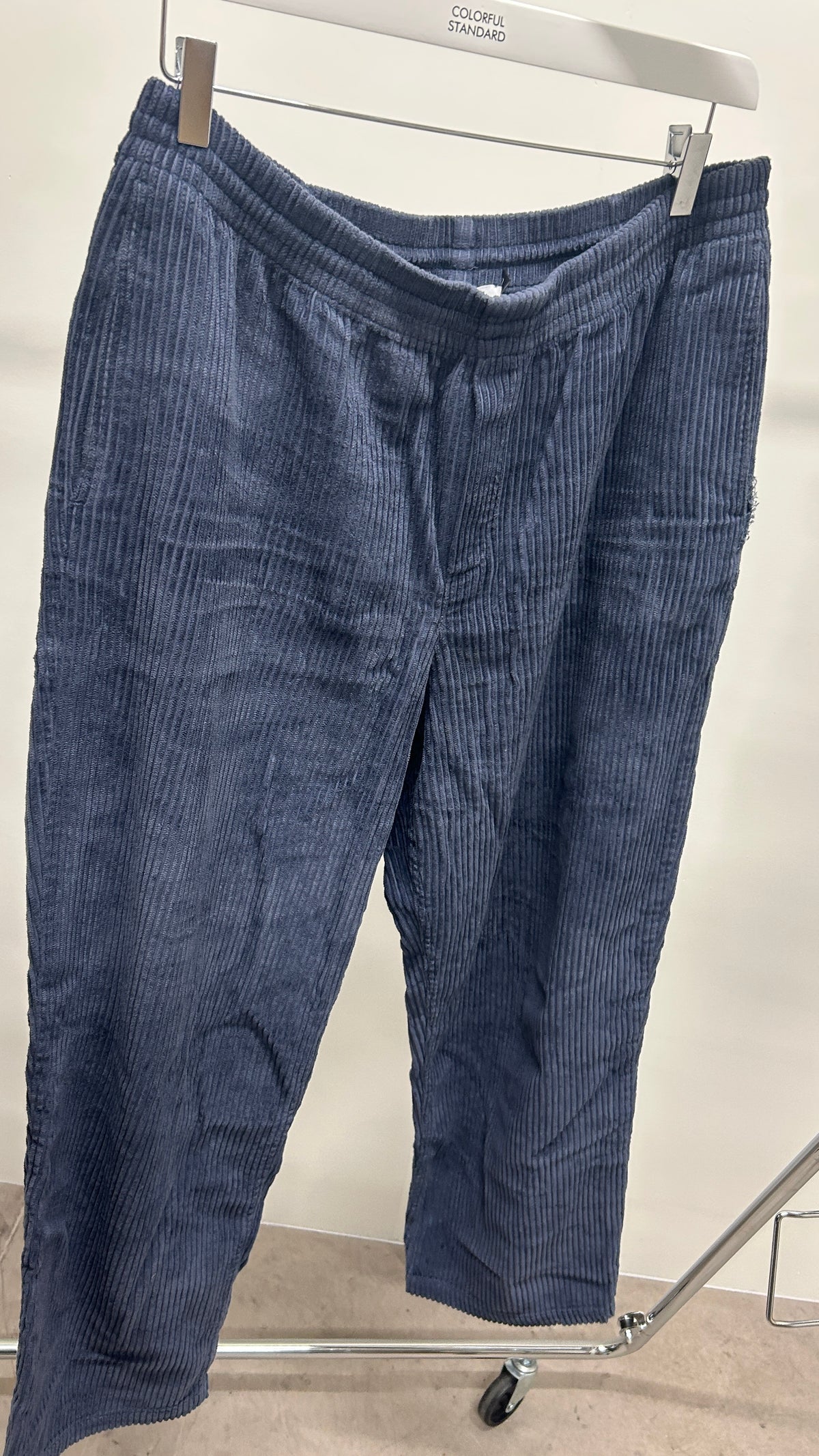 Pantalon large velours côtelé en coton bio | bleu 'cord wide pant - stone blue'