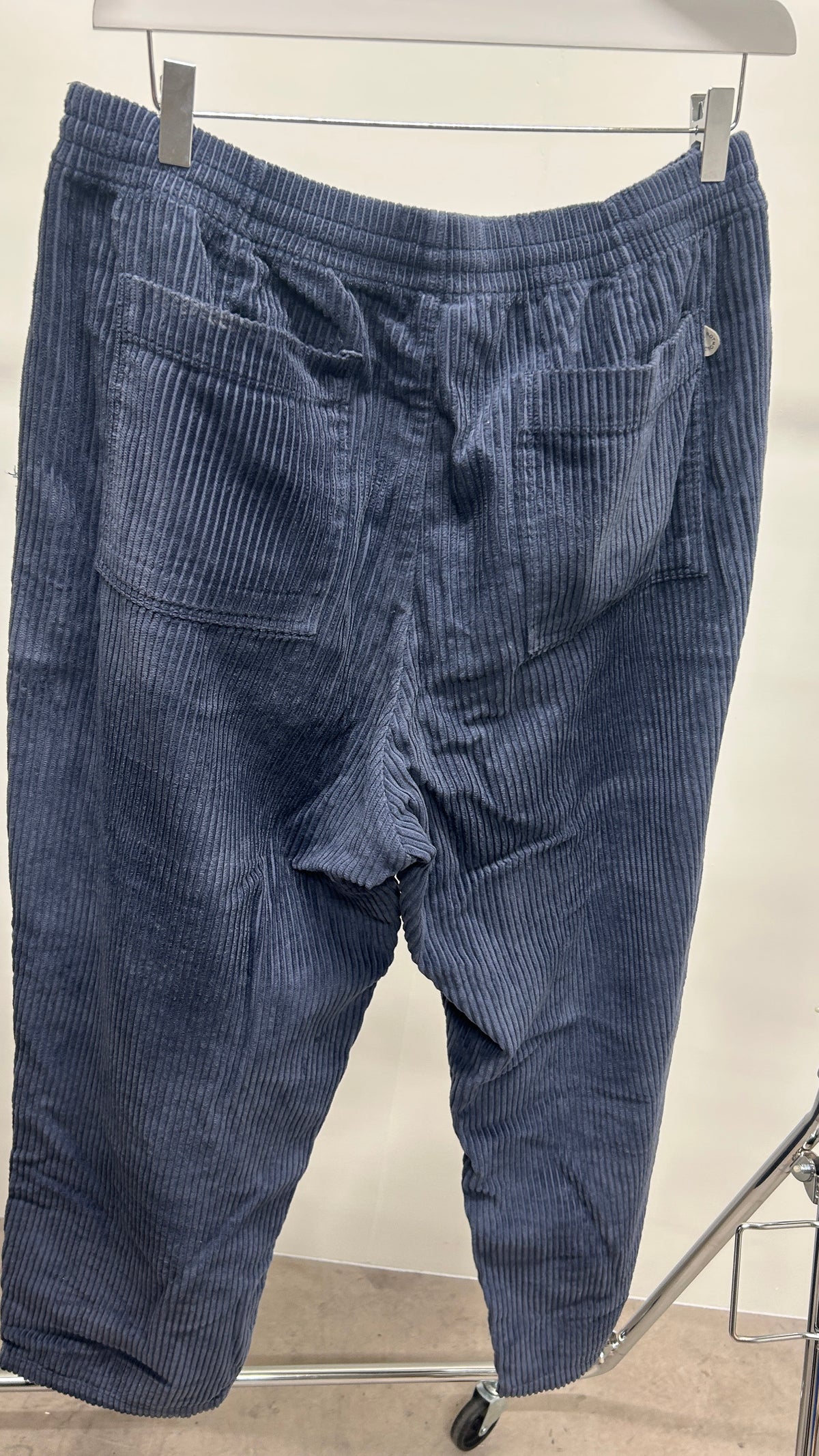 Pantalon large velours côtelé en coton bio | bleu 'cord wide pant - stone blue'