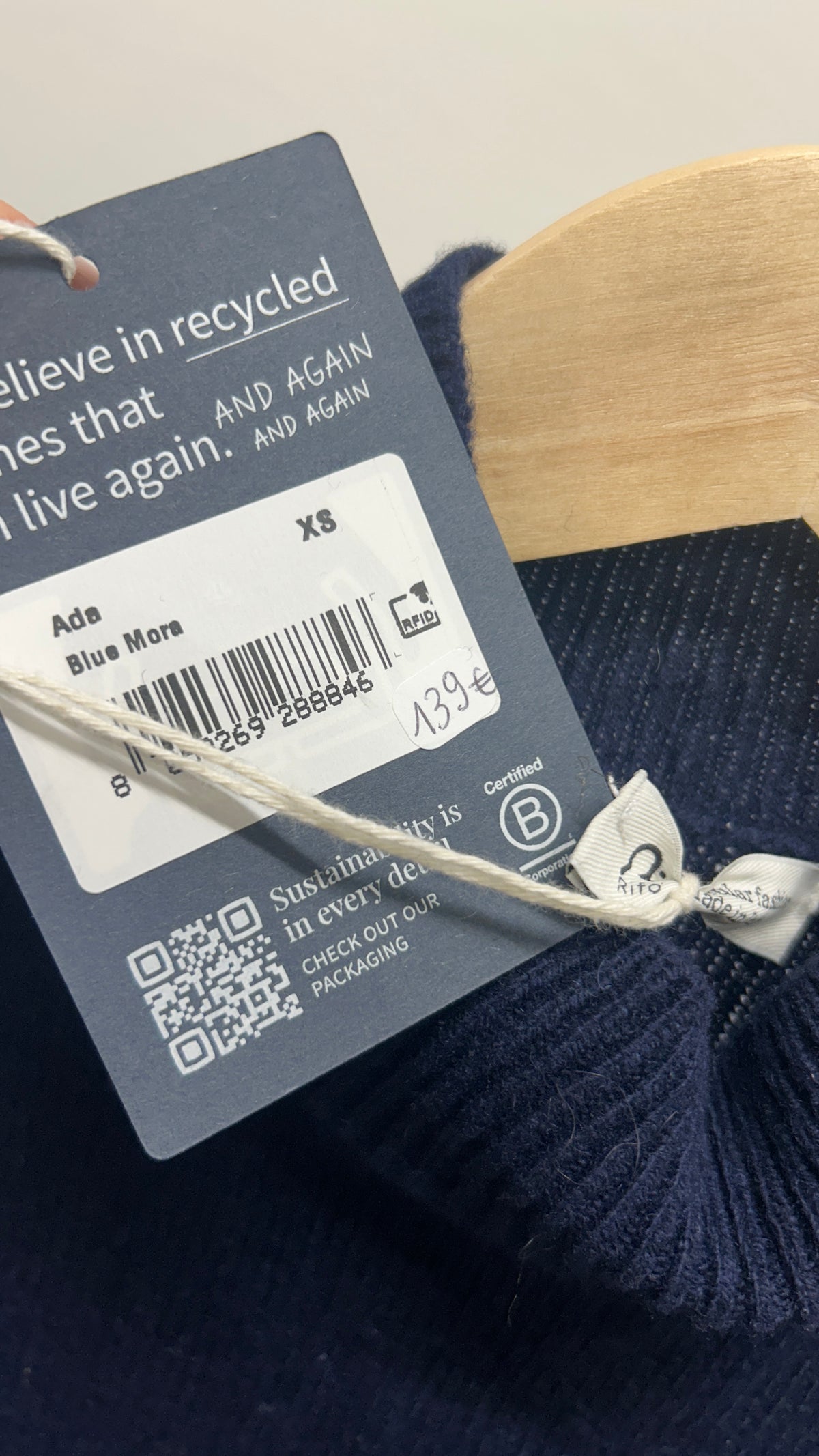 Pull en cachemire recyclé | marine 'ada - blu mora'