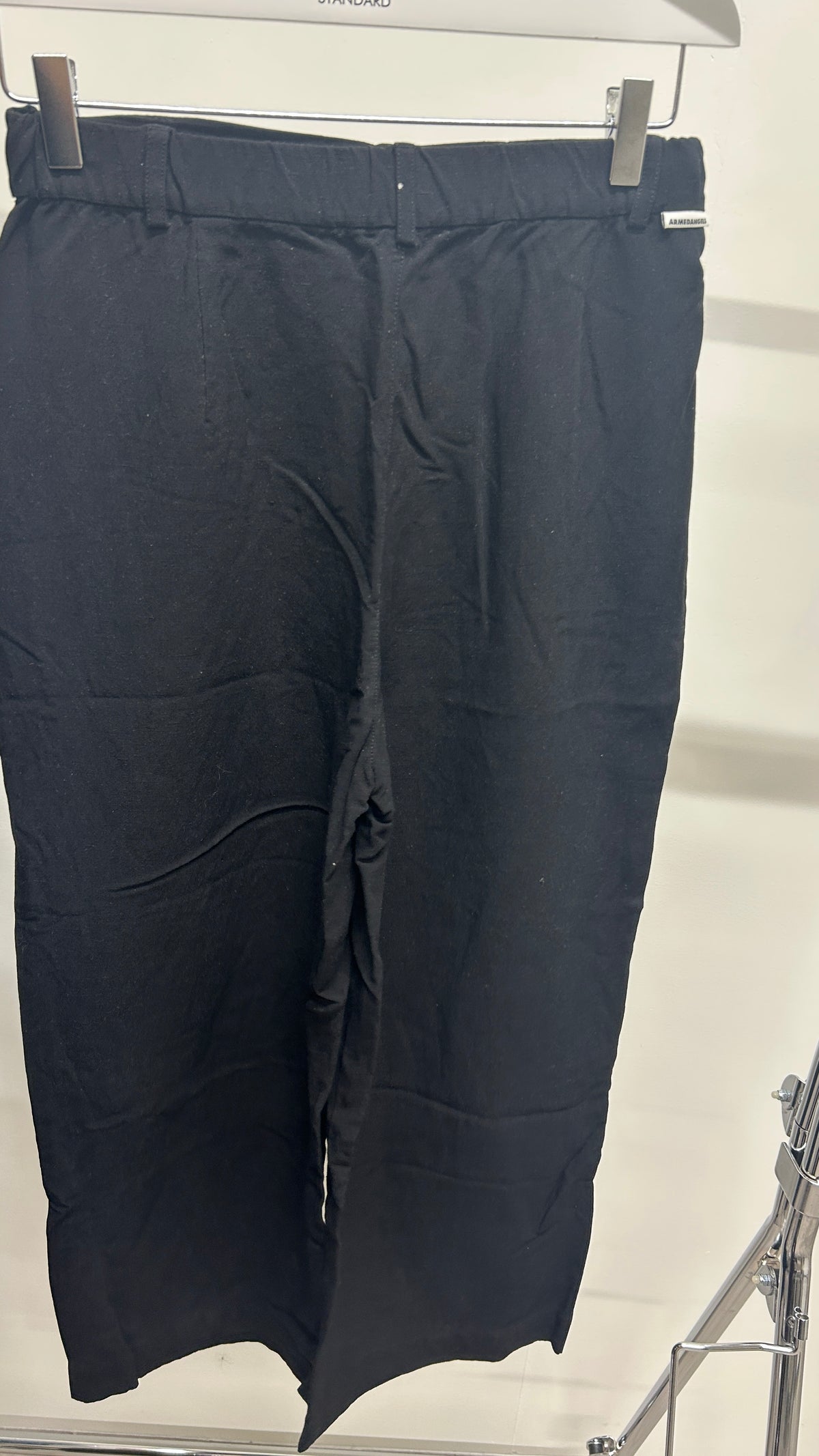 Pantalon ample en ecovero et lin | noir 'Caarunus lino - black'