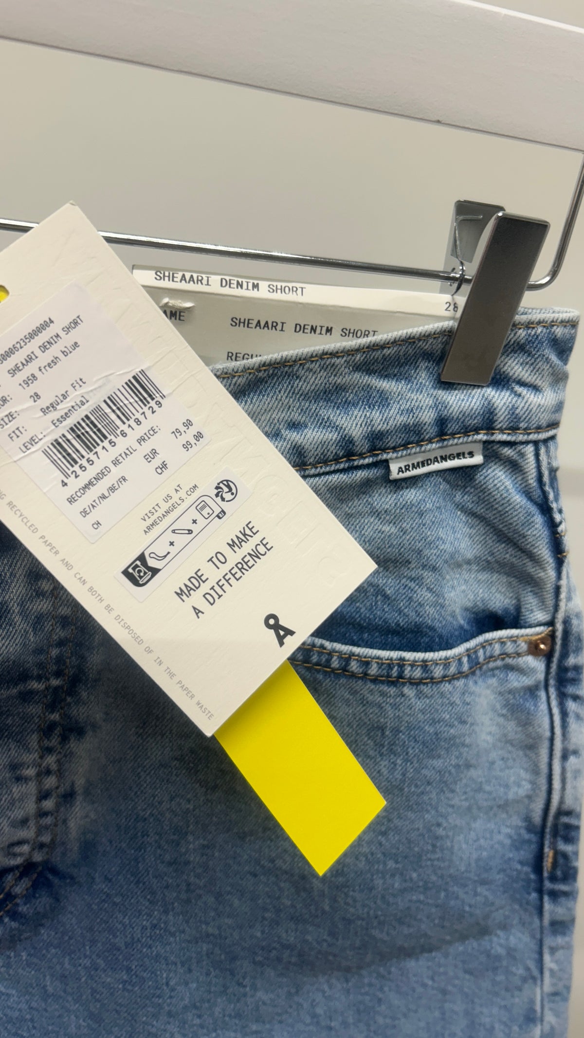 Short en jean en coton recyclé | bleu clair 'sheaari fresh blue'
