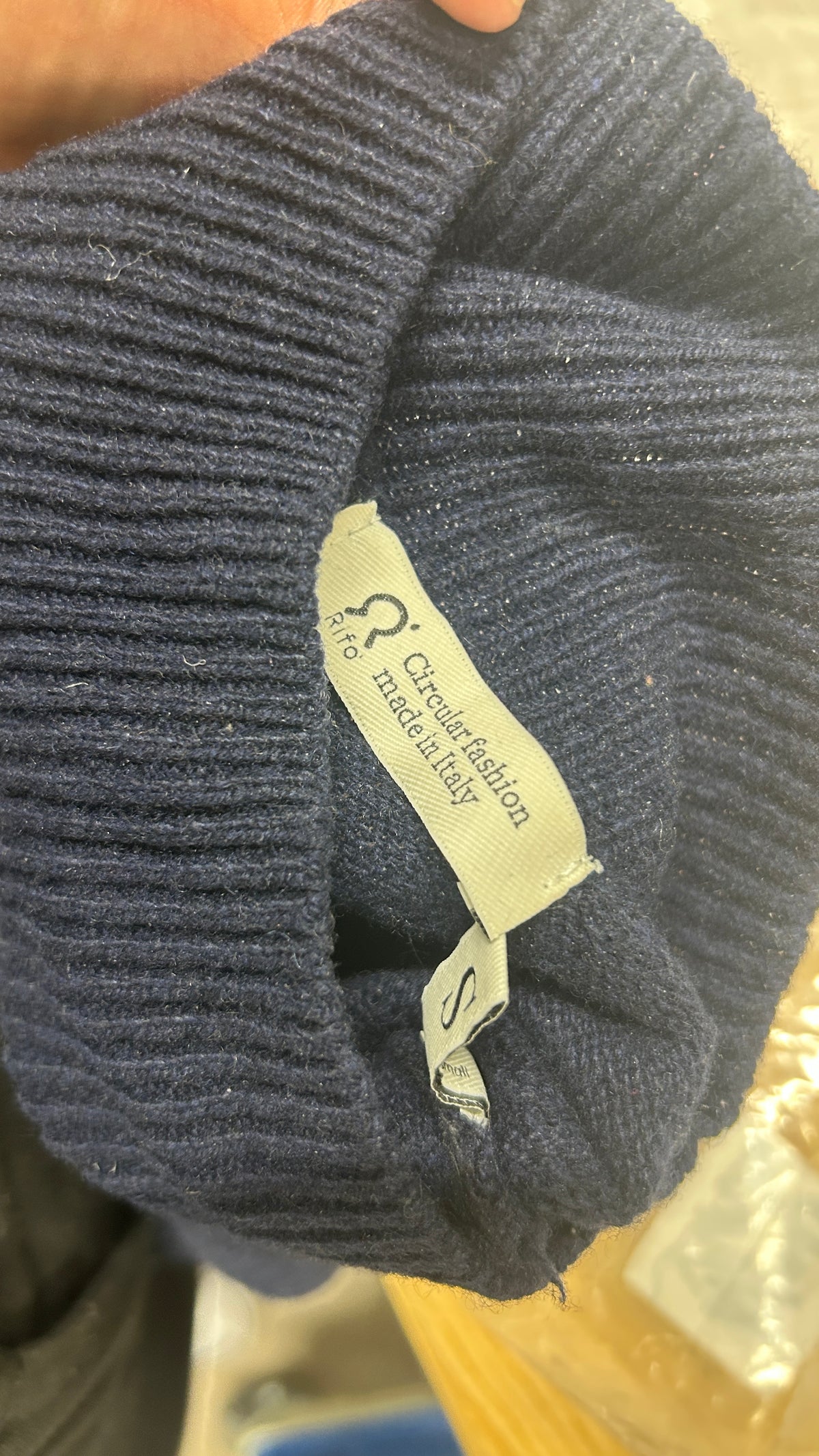 Pull en cachemire recyclé | marine 'ada - blu mora'