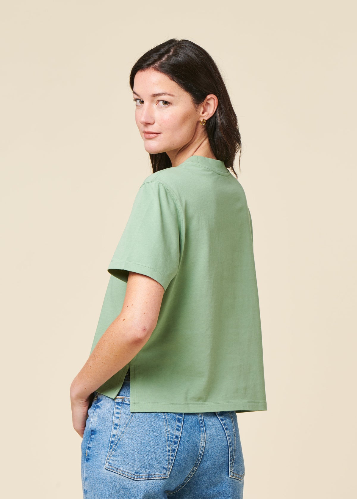 T-shirt boxy en coton bio | vert sauge