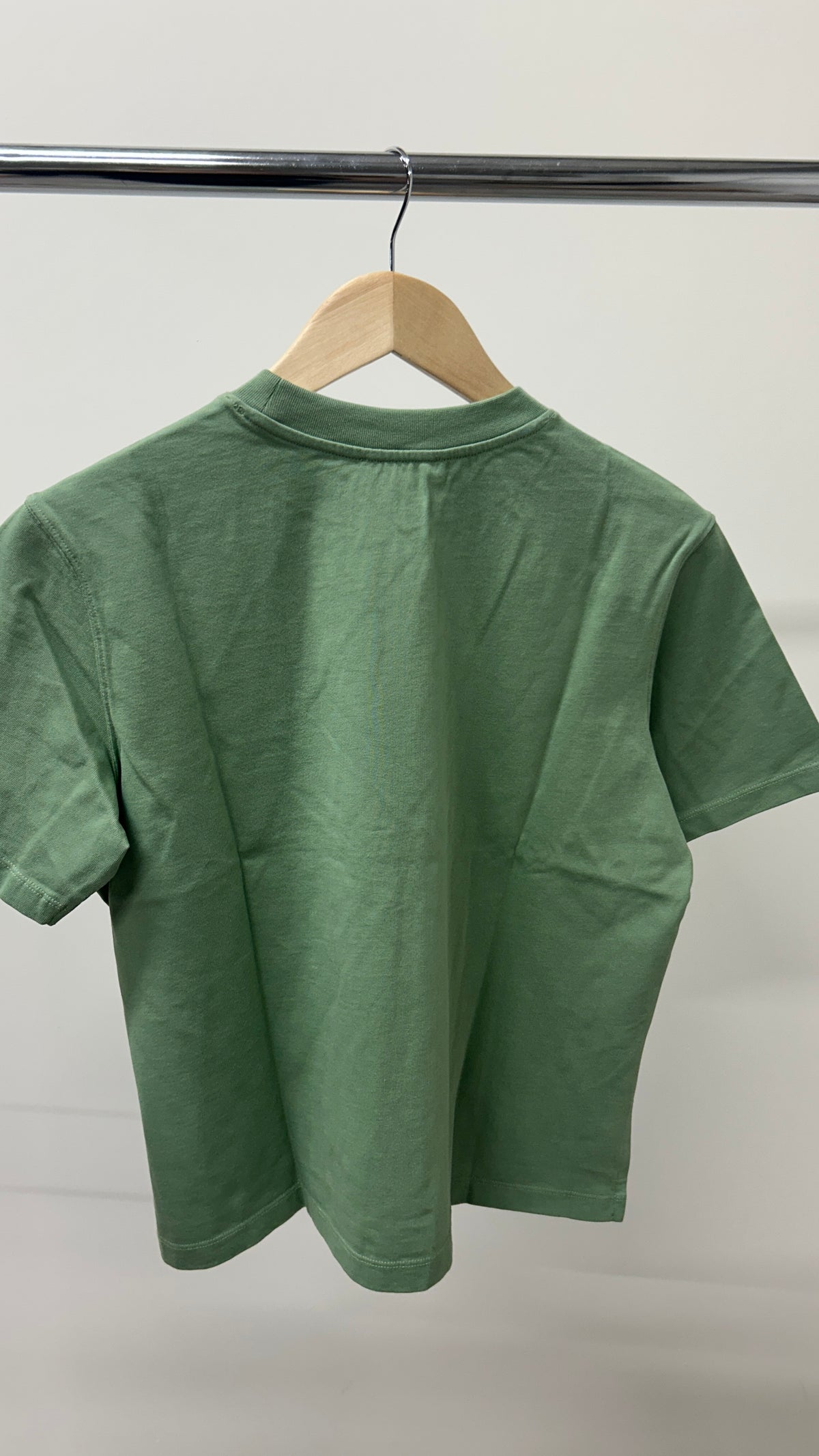 T-shirt boxy en coton bio | vert sauge