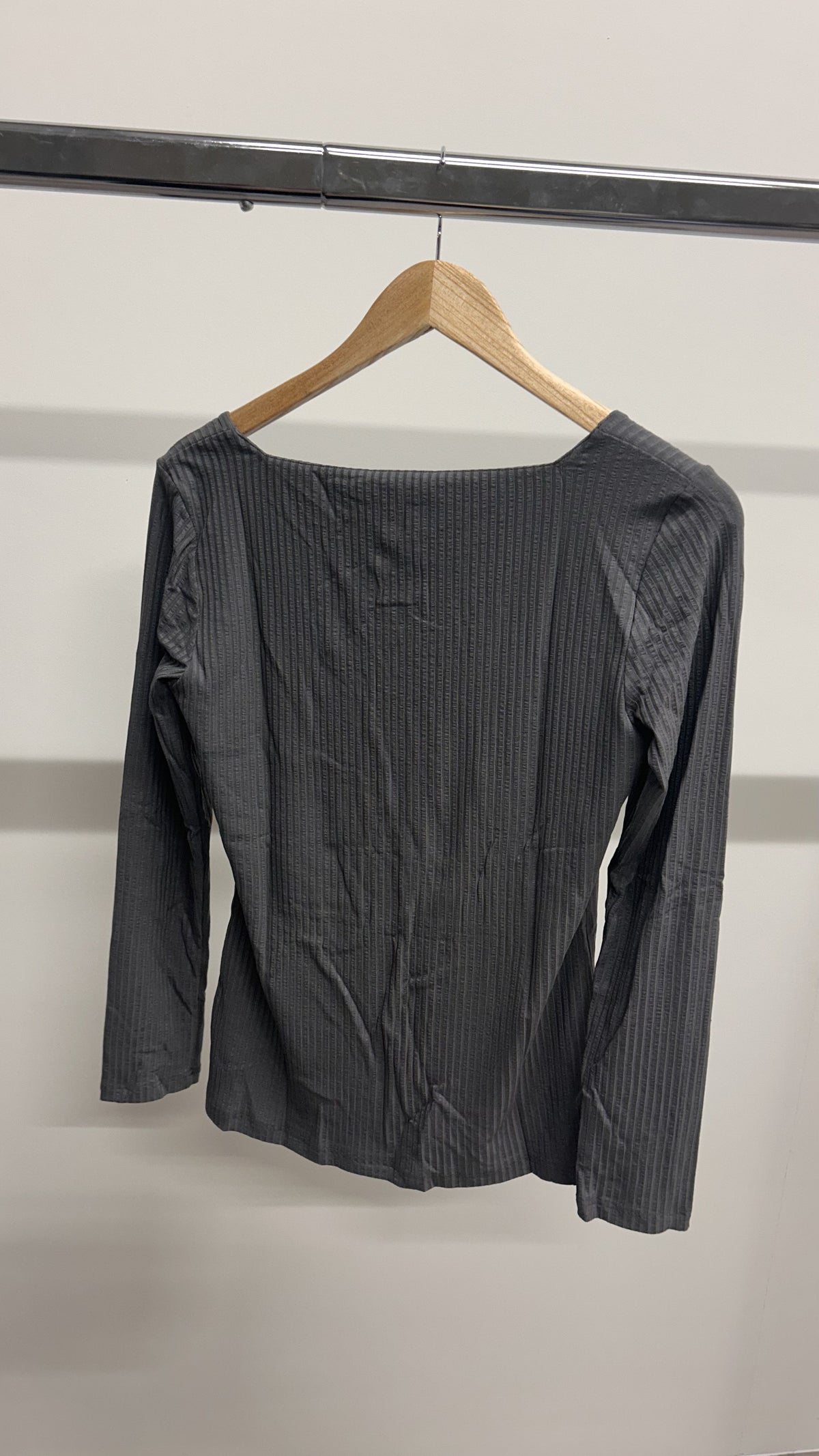 top manches longues en tencel | gris 'fria - dark grey'