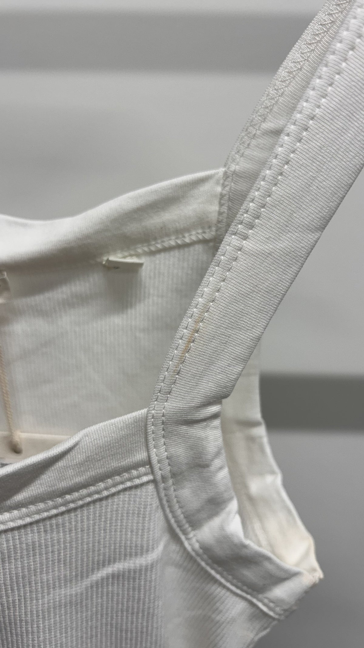 Débardeur côtelé en coton bio | blanc 'rib strap top star white'