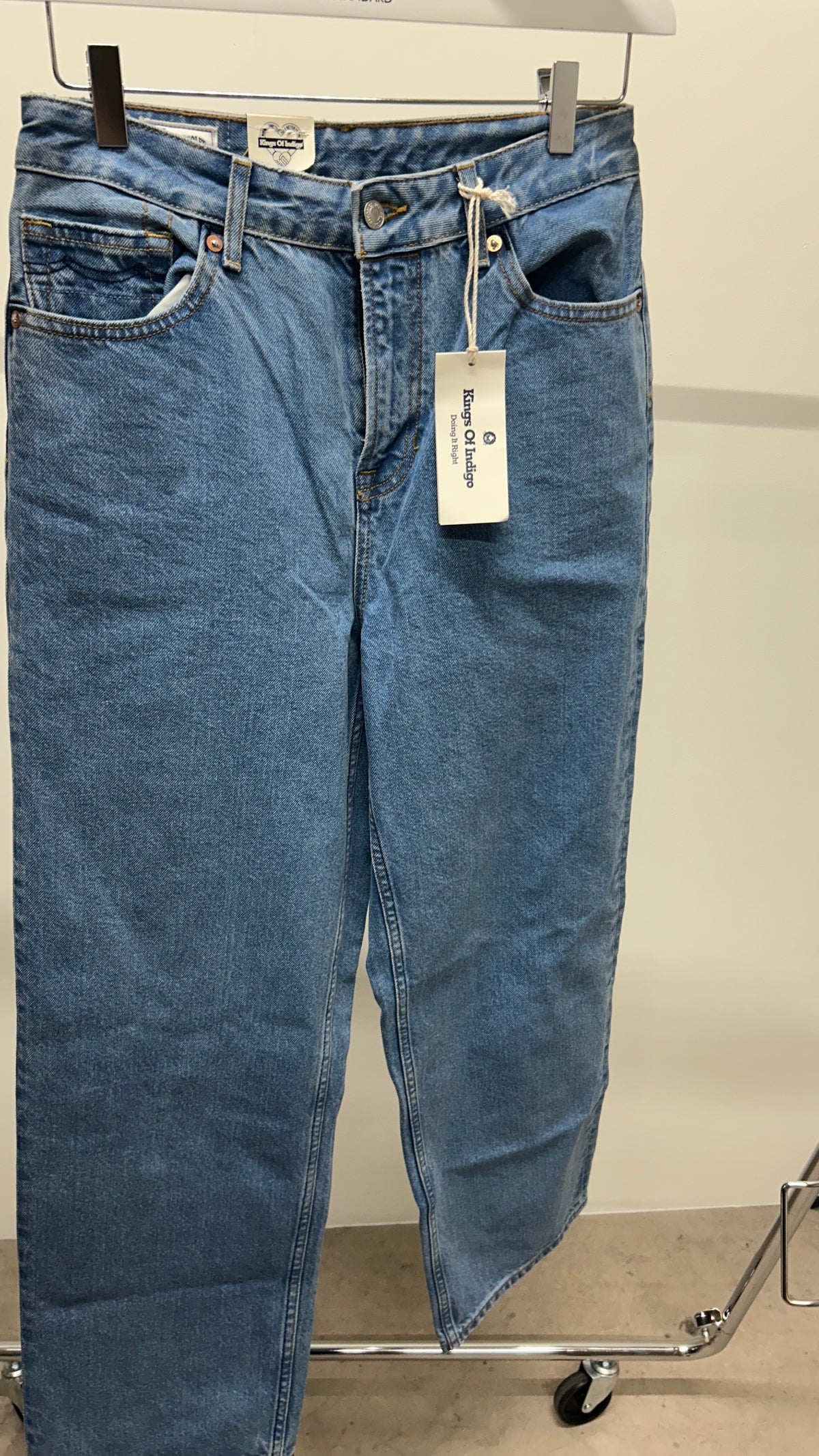 Jean mom en coton bio | bleu 'breezy britt casual blue'