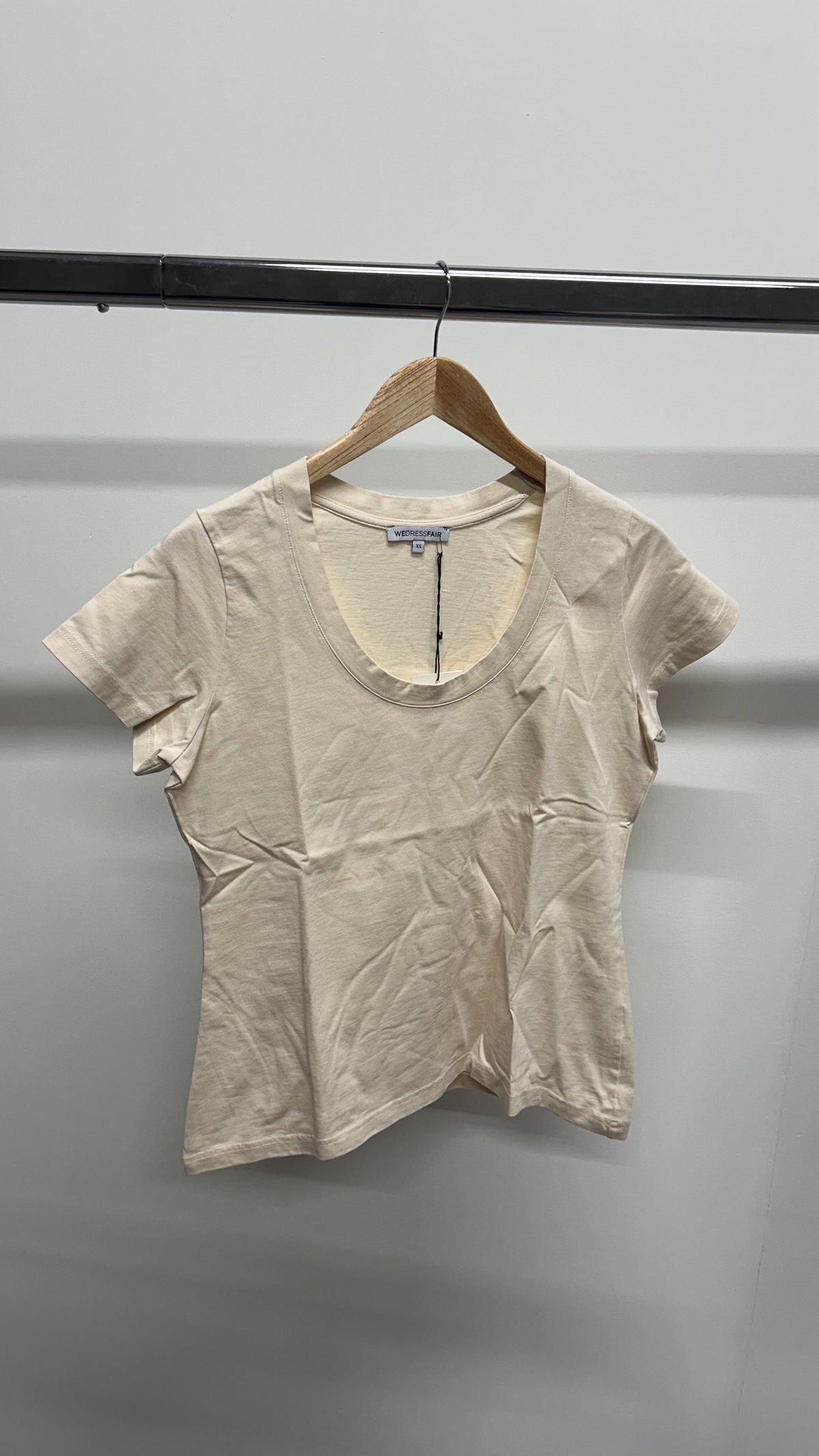 le t-shirt décolleté écru