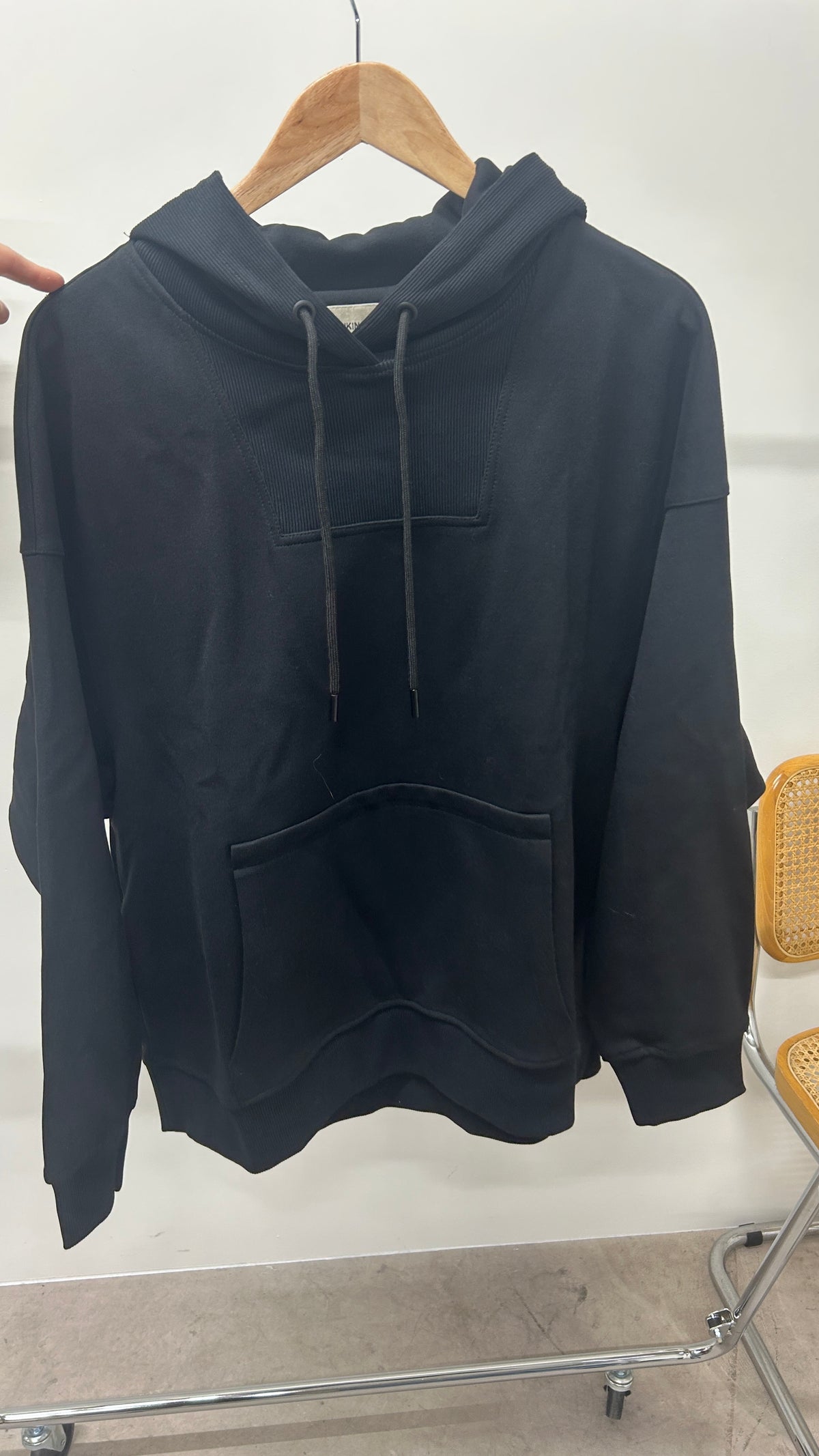 Sweat oversize en coton bio et matière recyclée | noir 'black andrea hoodie'
