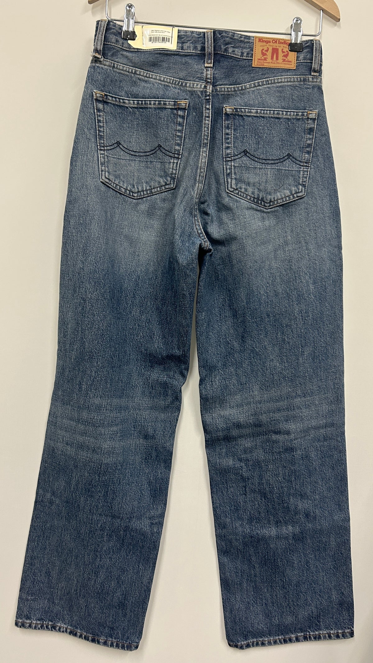 jean large en coton bio Kings Of Indigo 'Joan Ceky Blue Worn'