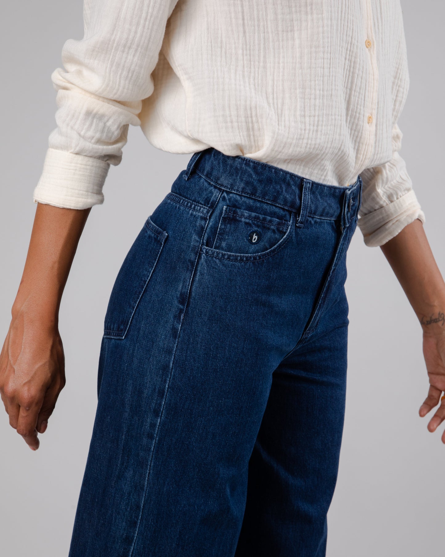 Jean ample en coton bio | bleu foncé "5 pocket pant denim blue"