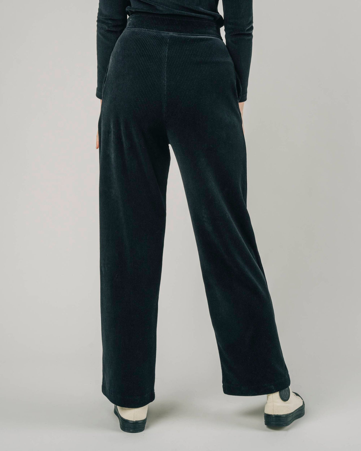 Pantalon ample noir velours en coton bio - corduroy oversize pant black
