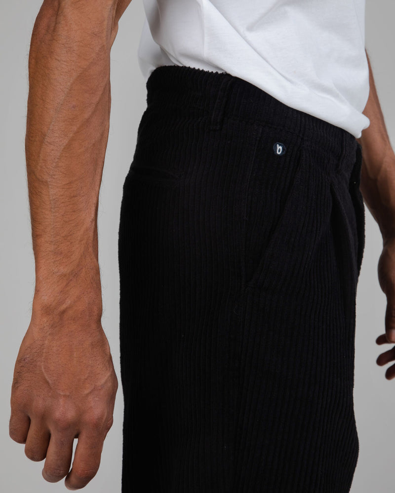 Pantalon ample en velours côtelé de coton bio | noir "corduroy pleated chino black"