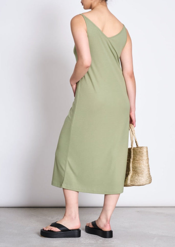 Robe longue en tencel | vert "triangle pale olive"
