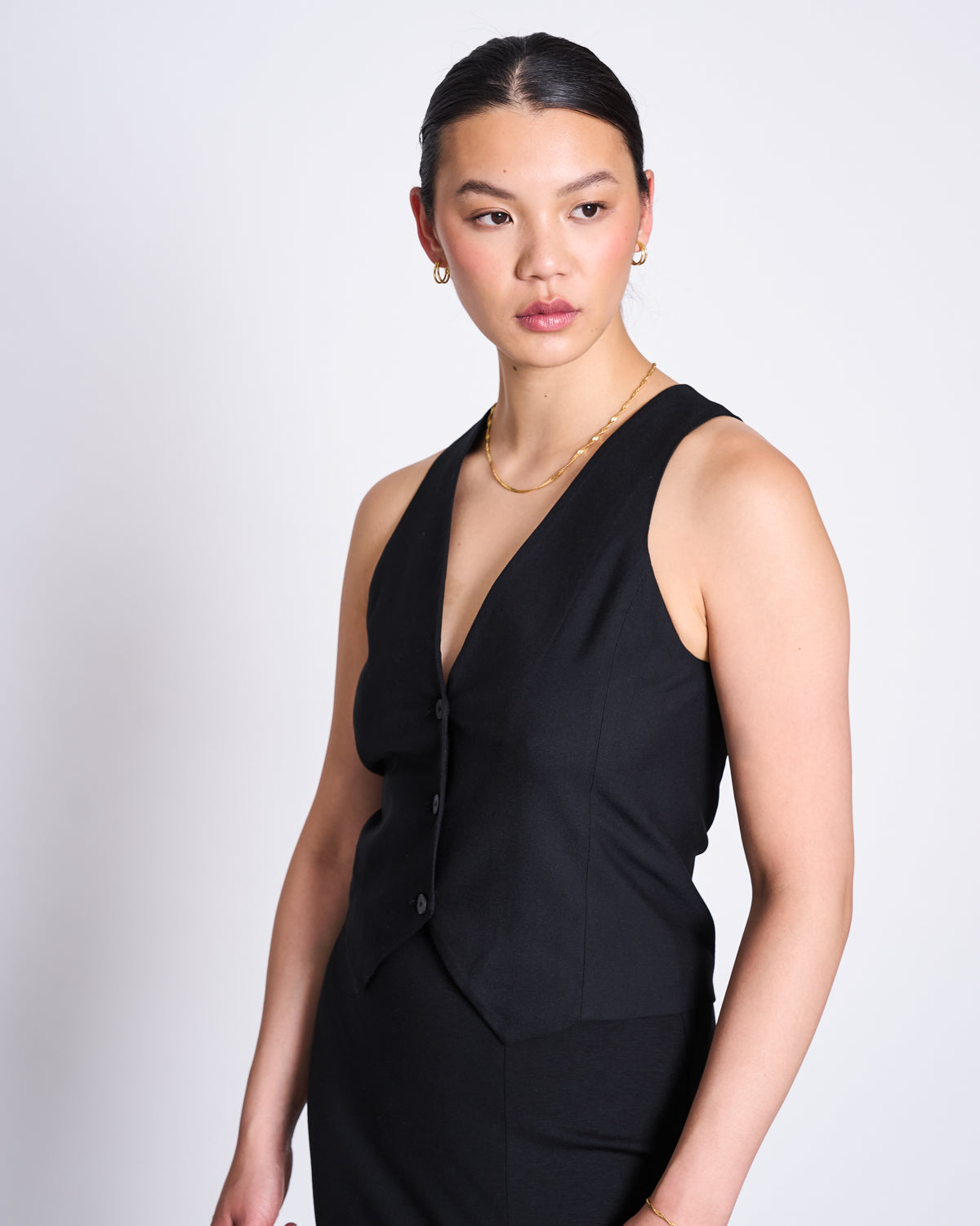 Gilet sans manches en ecovero | noir "aros black"