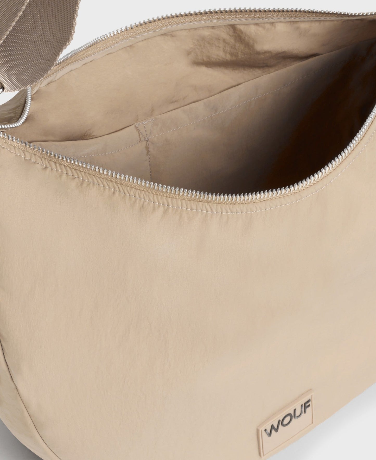 Grand sac à bandoulière en matière recyclée déperlante | Beige "oatmilk large crossbody bag"