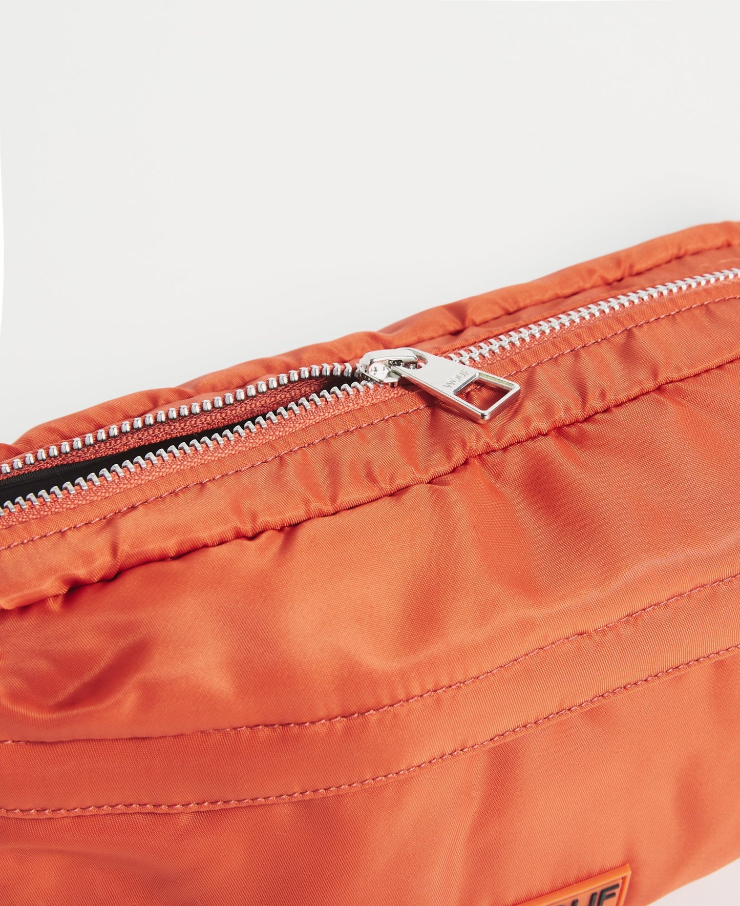 Banane en matière recyclée | orange "zagreb waistbag"