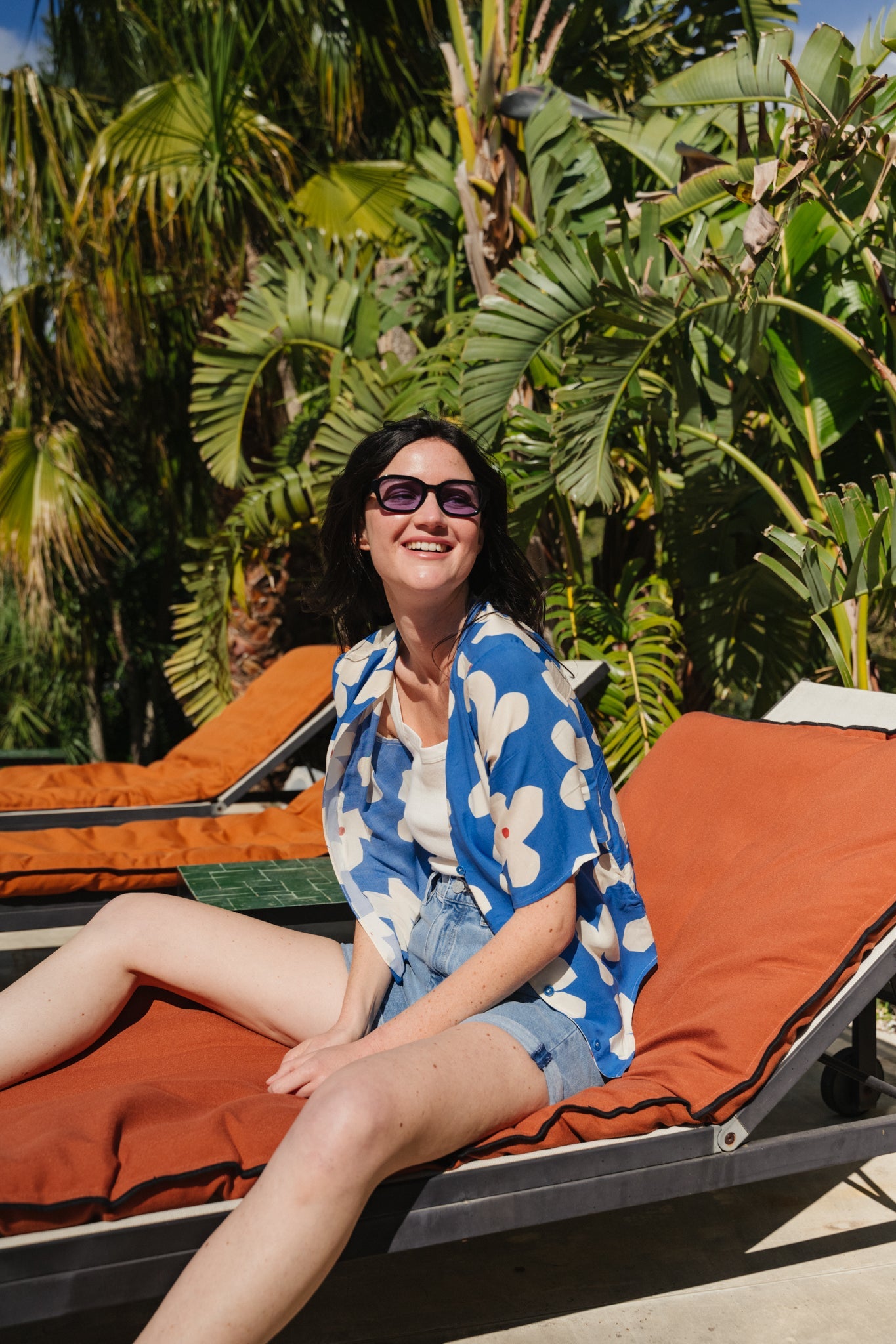 Chemiser à motifs en ecovero | bleu "big butterfly libelula blouse"