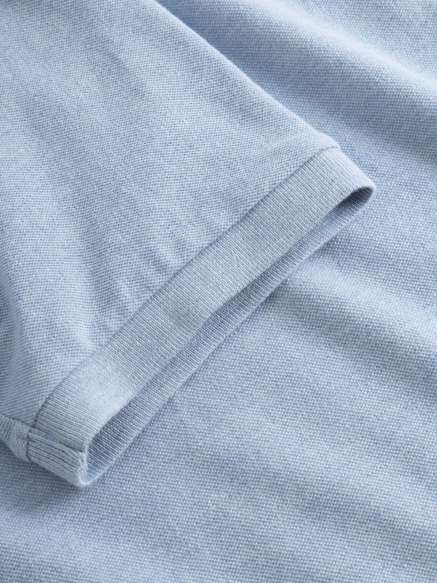 Polo en coton bio | Bleu clair "toke basic badge polo sky way melange"