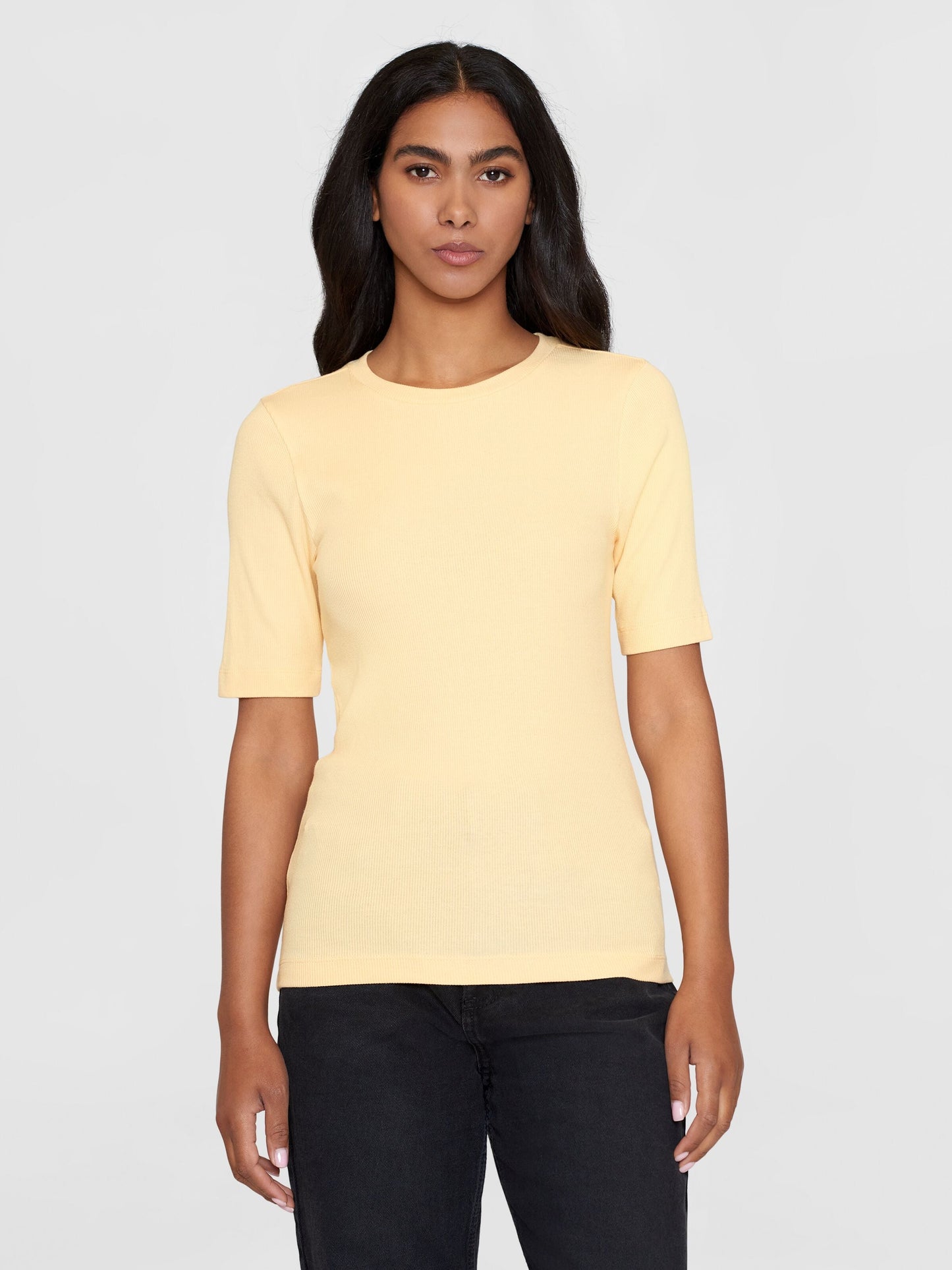 T-shirt côtelé en coton bio | jaune "rib t-shirt impala"