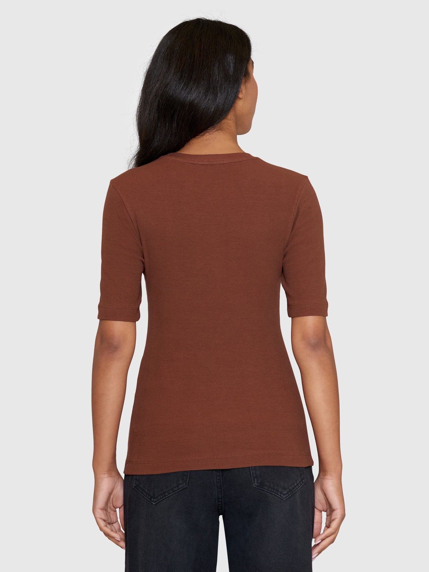 T-shirt côtelé en coton bio | marron "rib t-shirt tiramisu"