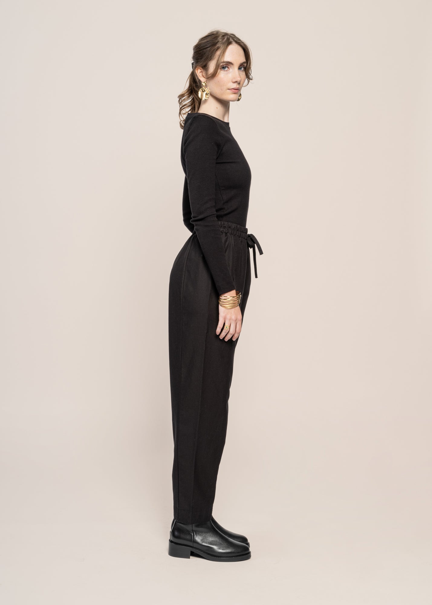 Pantalon droit en coton bio | noir "black bean esther pants black"