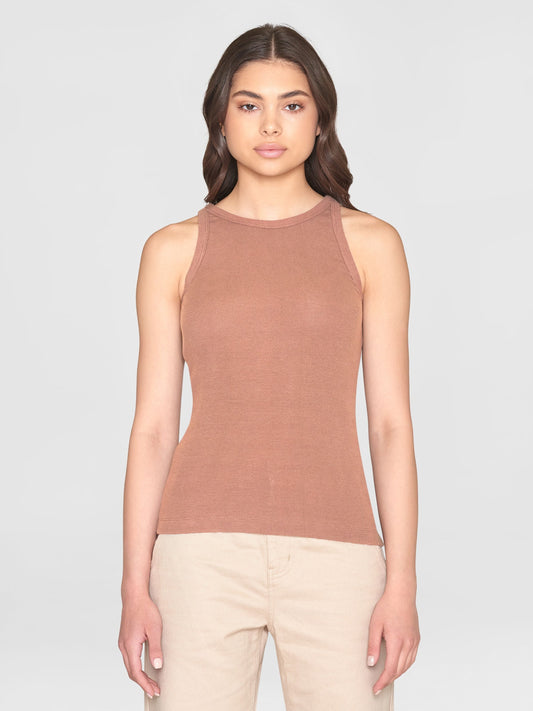 Débardeur côtelé en coton bio | Vieux rose "racer rib top muted clay"
