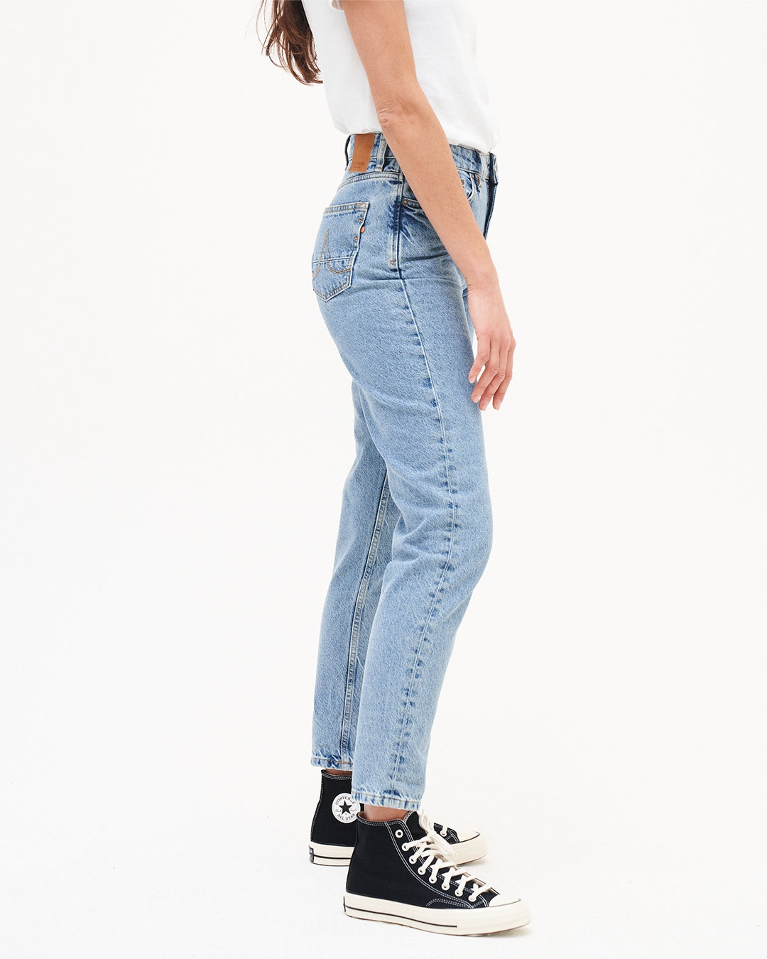 Jean mom en coton recyclé | bleu "nora loose tapered heritage blue light blue"